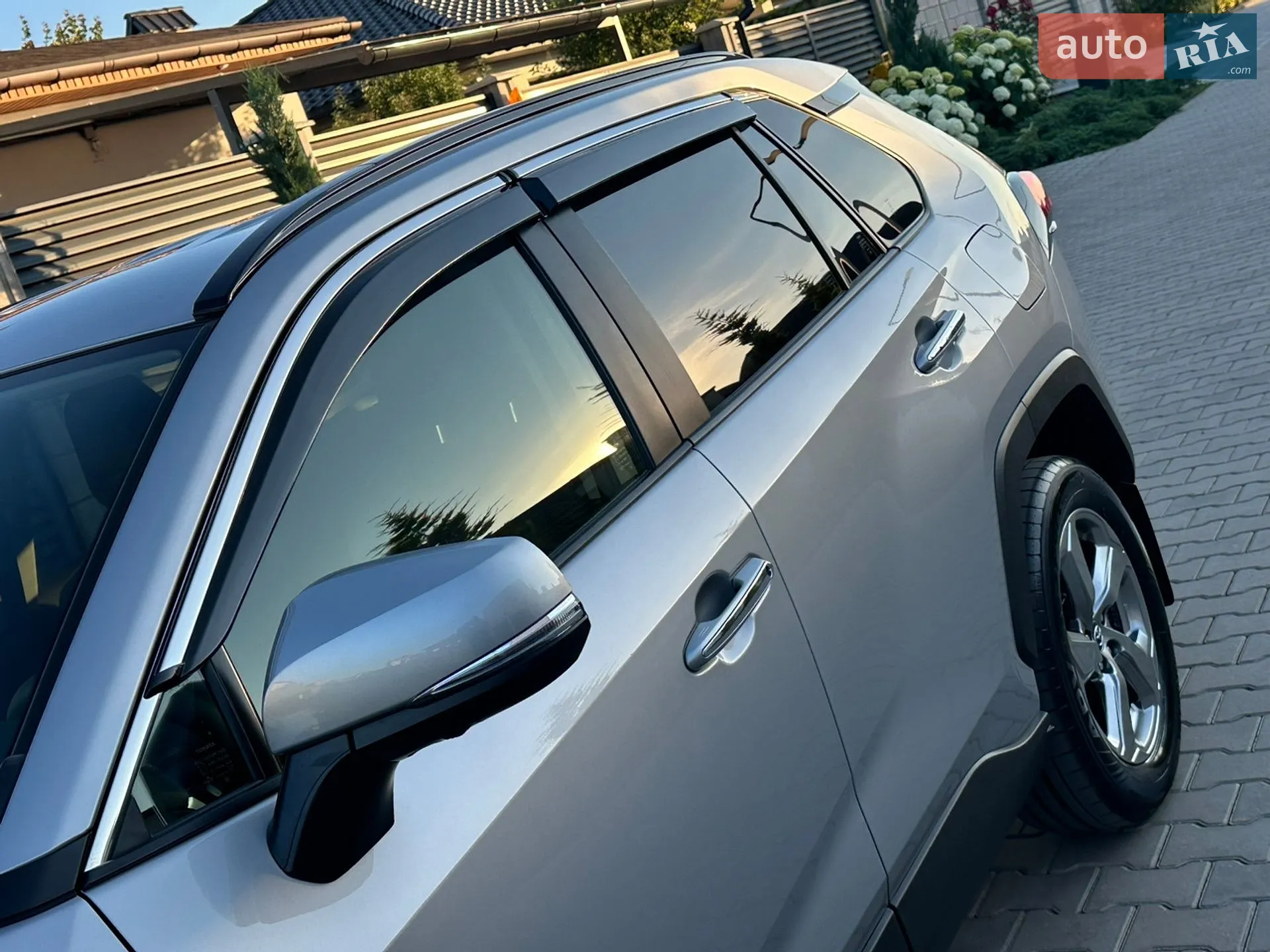 2019 Toyota RAV 4 - мініатюра 7