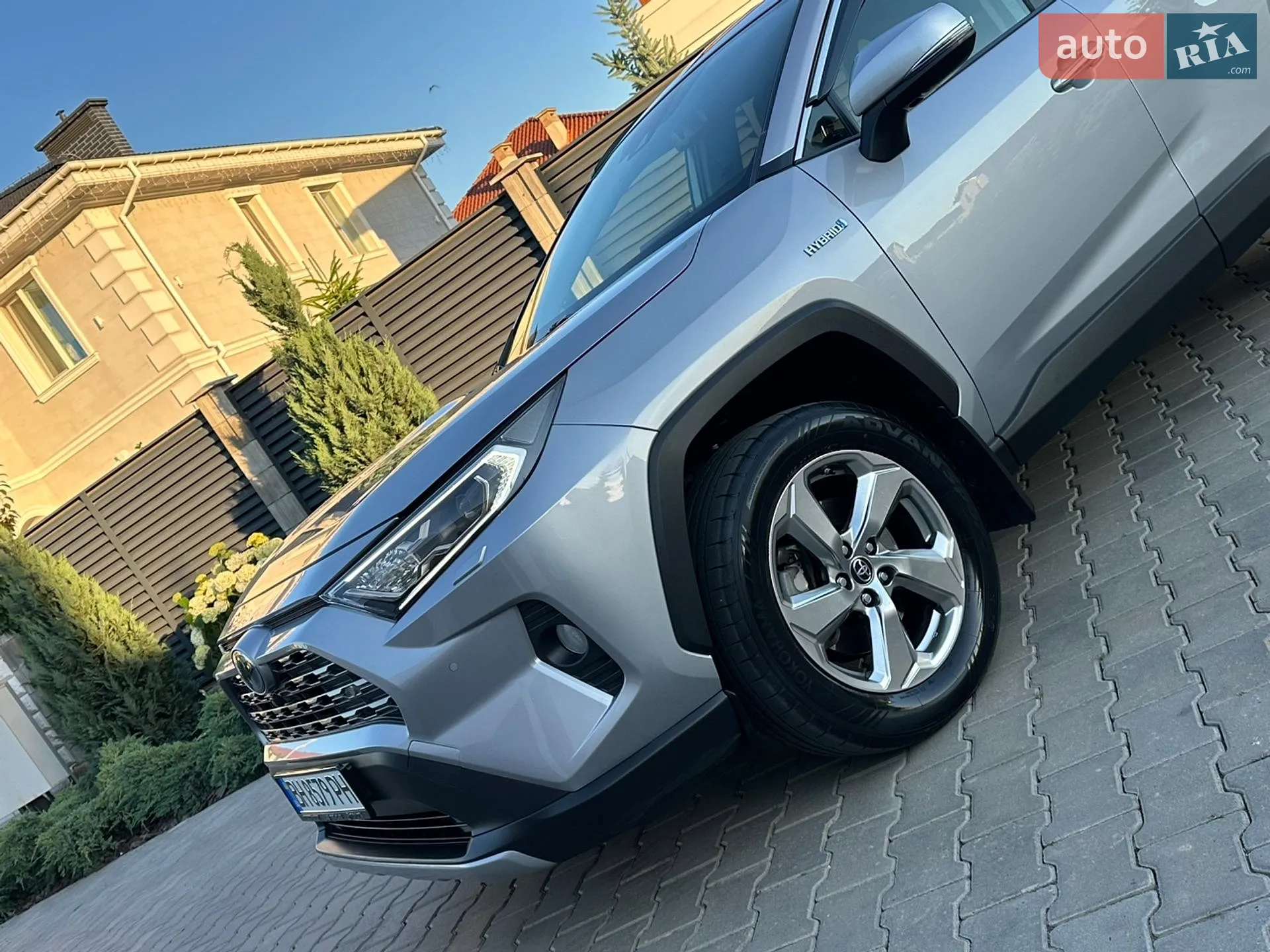 2019 Toyota RAV 4 - мініатюра 12