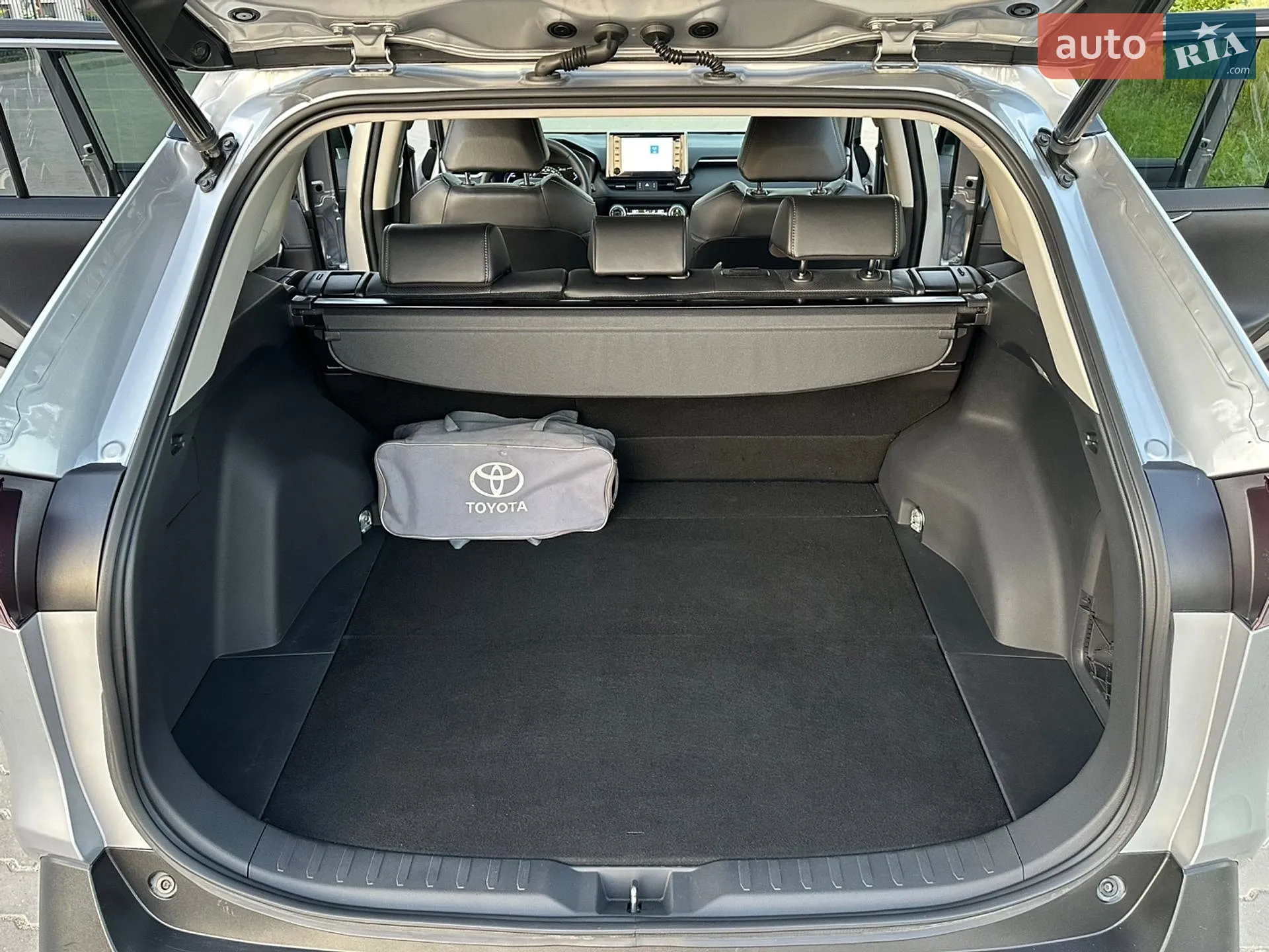 2019 Toyota RAV 4 - мініатюра 58