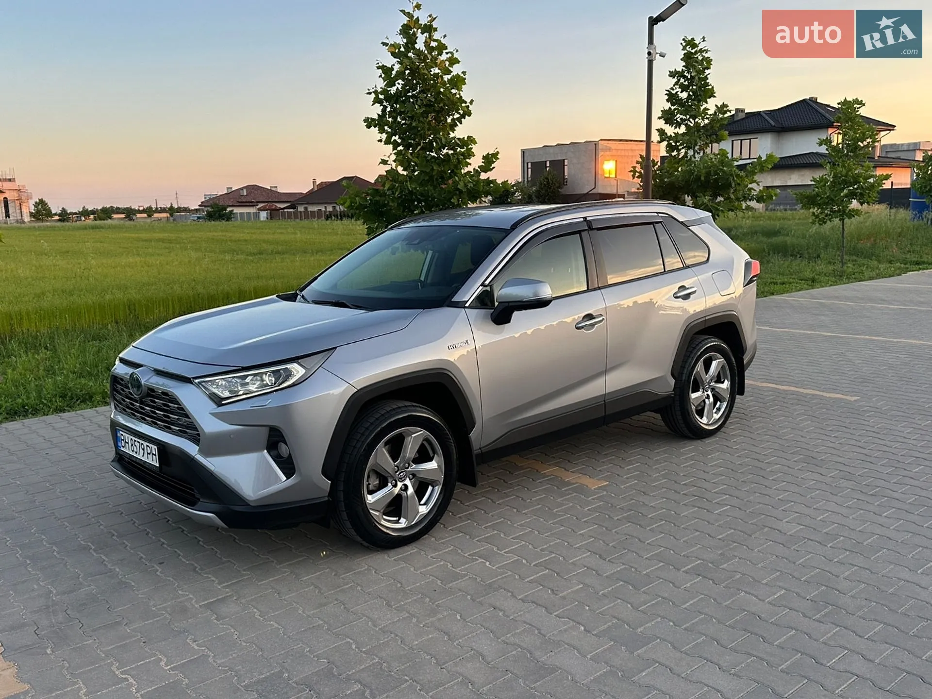 2019 Toyota RAV 4 - мініатюра 89