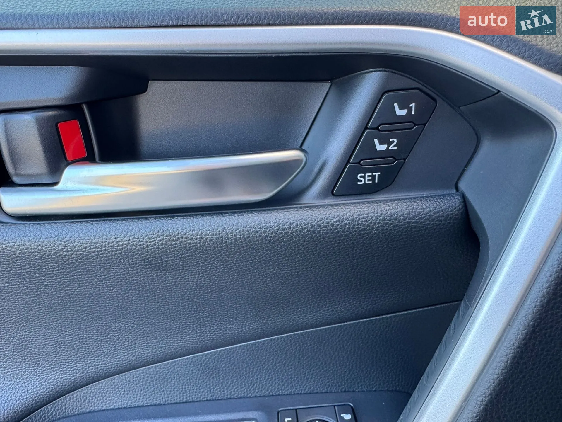 2021 Toyota RAV 4 - мініатюра 21