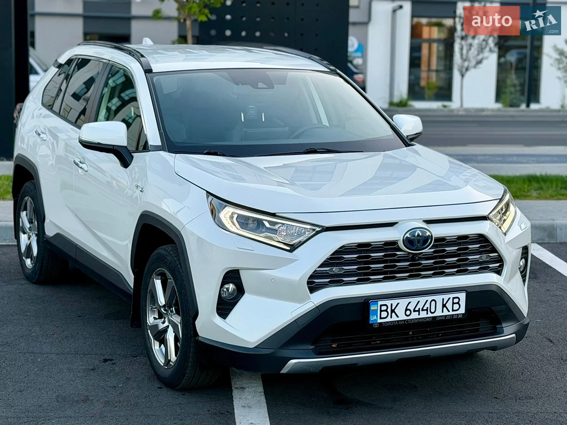 2019 Toyota RAV 4 - мініатюра 2
