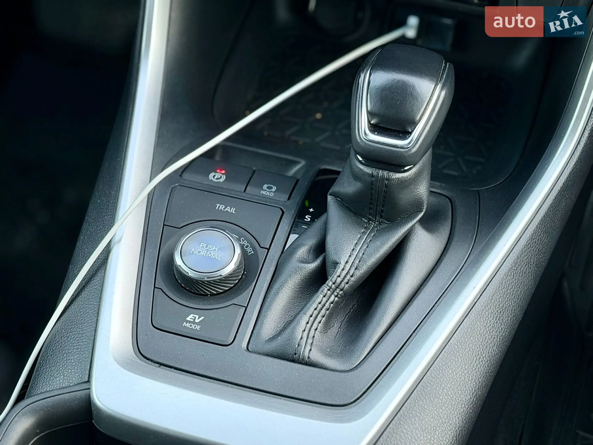 2019 Toyota RAV 4 - мініатюра 36
