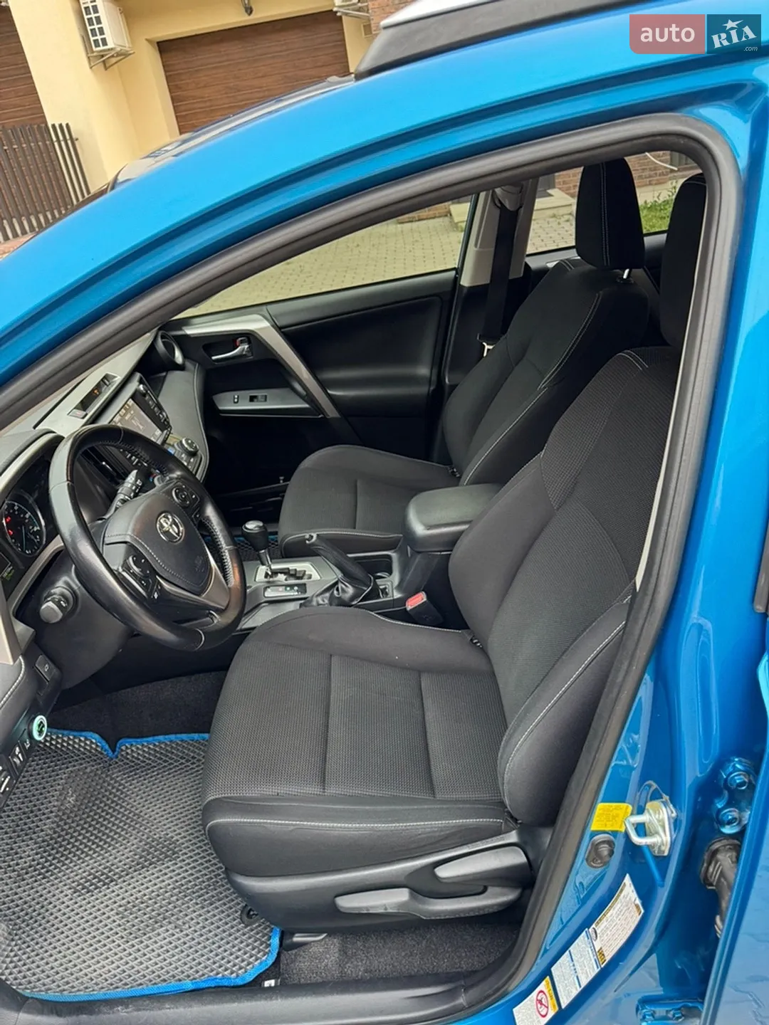 2016 Toyota RAV 4 - мініатюра 5