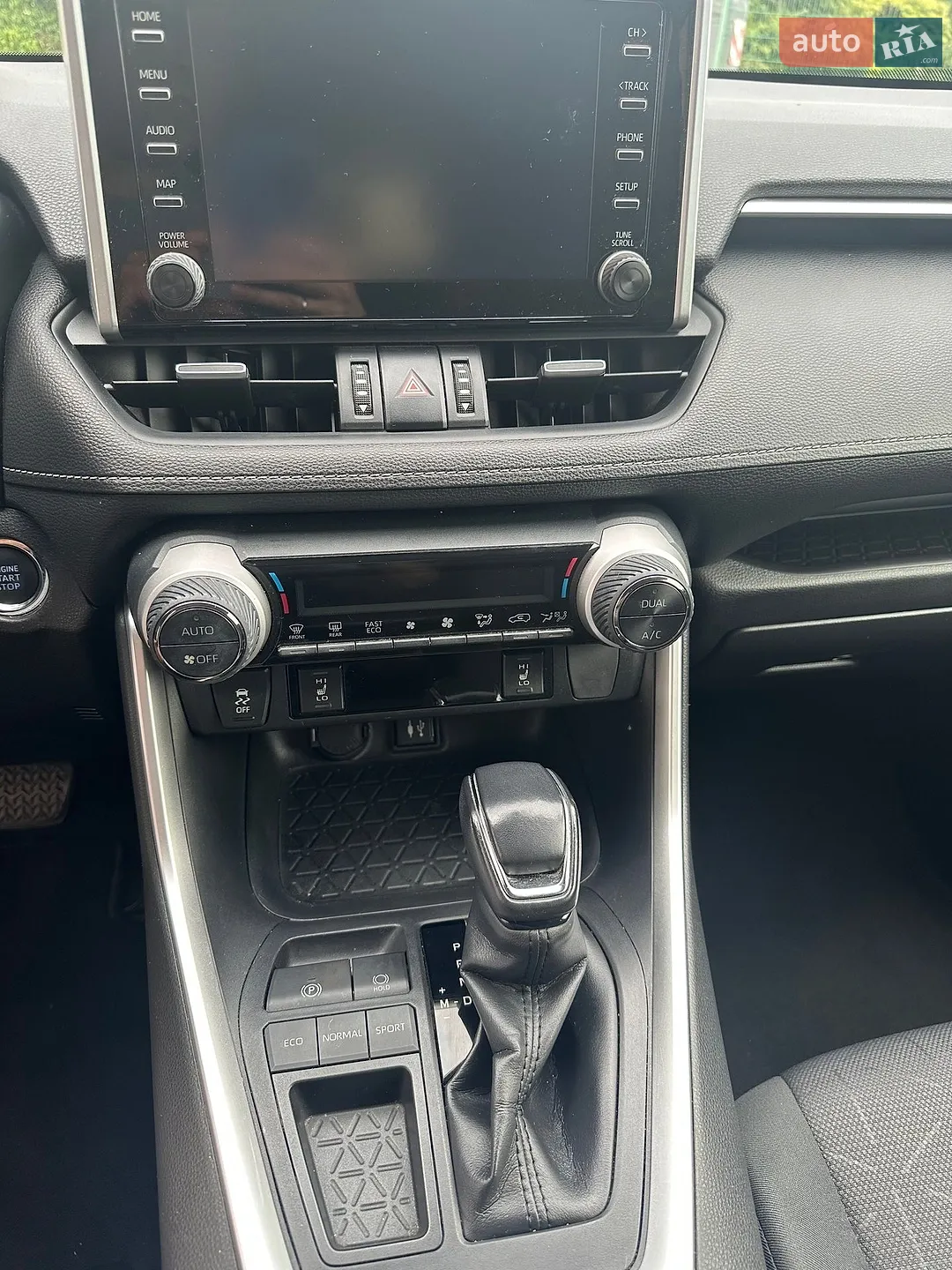 2019 Toyota RAV 4 - мініатюра 4