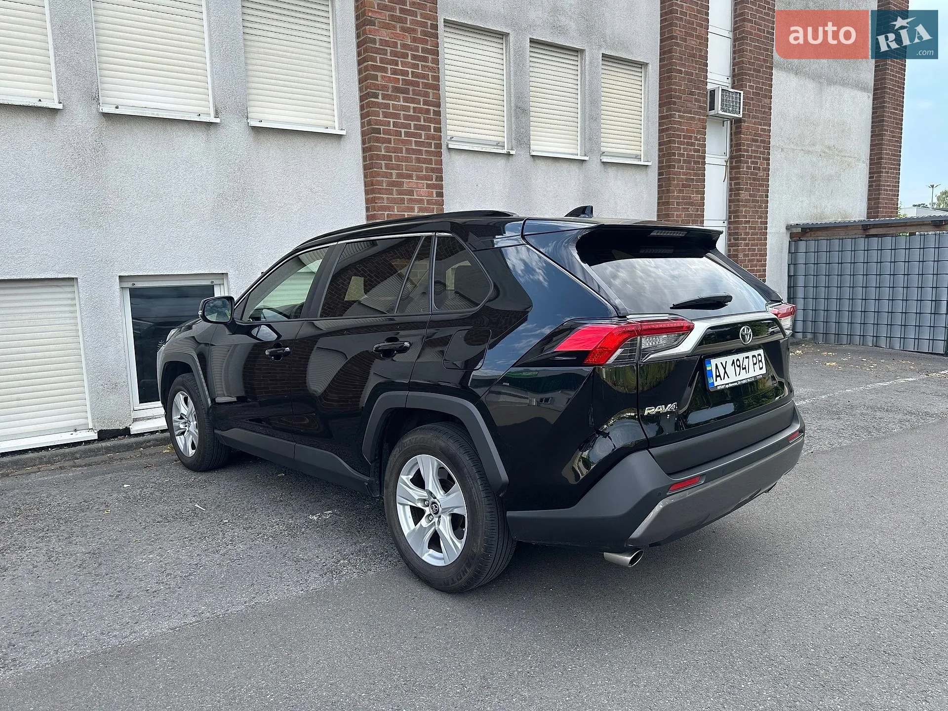 2019 Toyota RAV 4 - мініатюра 9