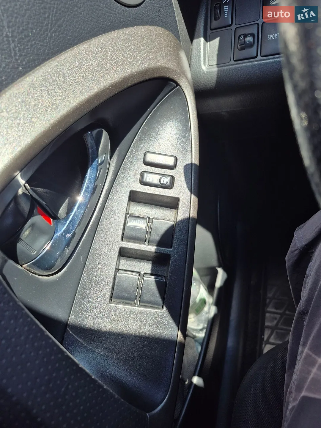 2011 Toyota RAV 4 - мініатюра 22