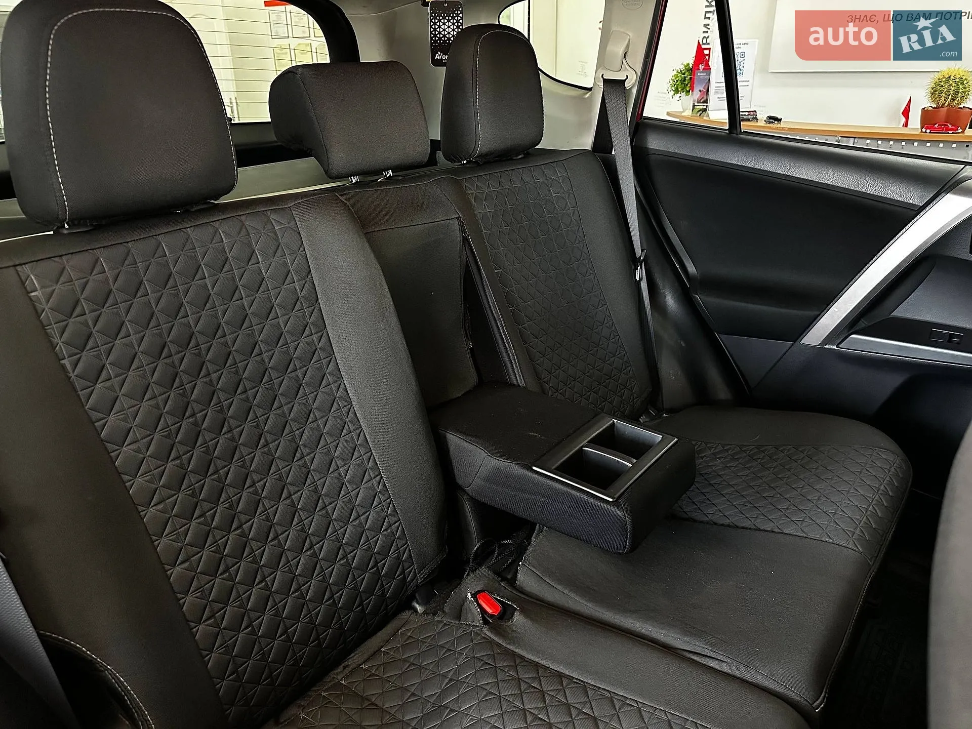 2016 Toyota RAV 4 - мініатюра 35