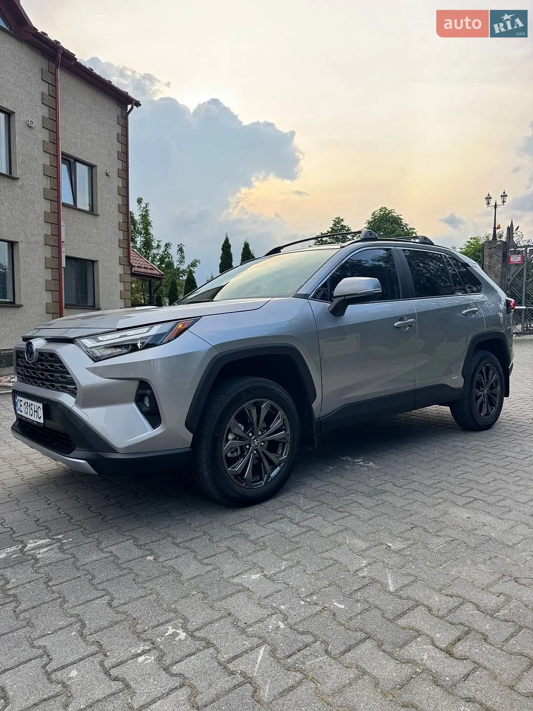 2023 Toyota RAV 4 - мініатюра 4