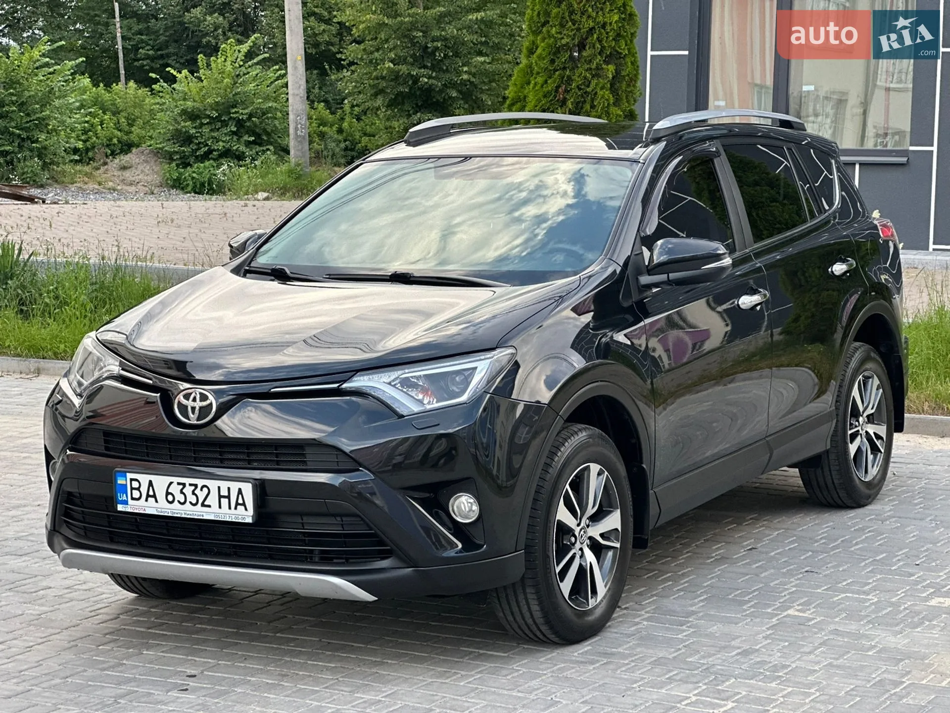2017 Toyota RAV 4 - мініатюра 2