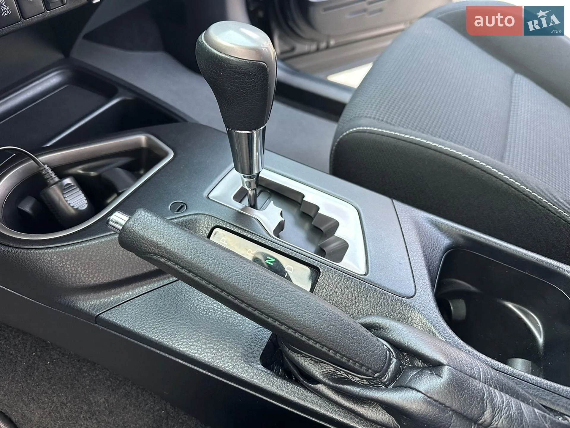 2017 Toyota RAV 4 - мініатюра 92