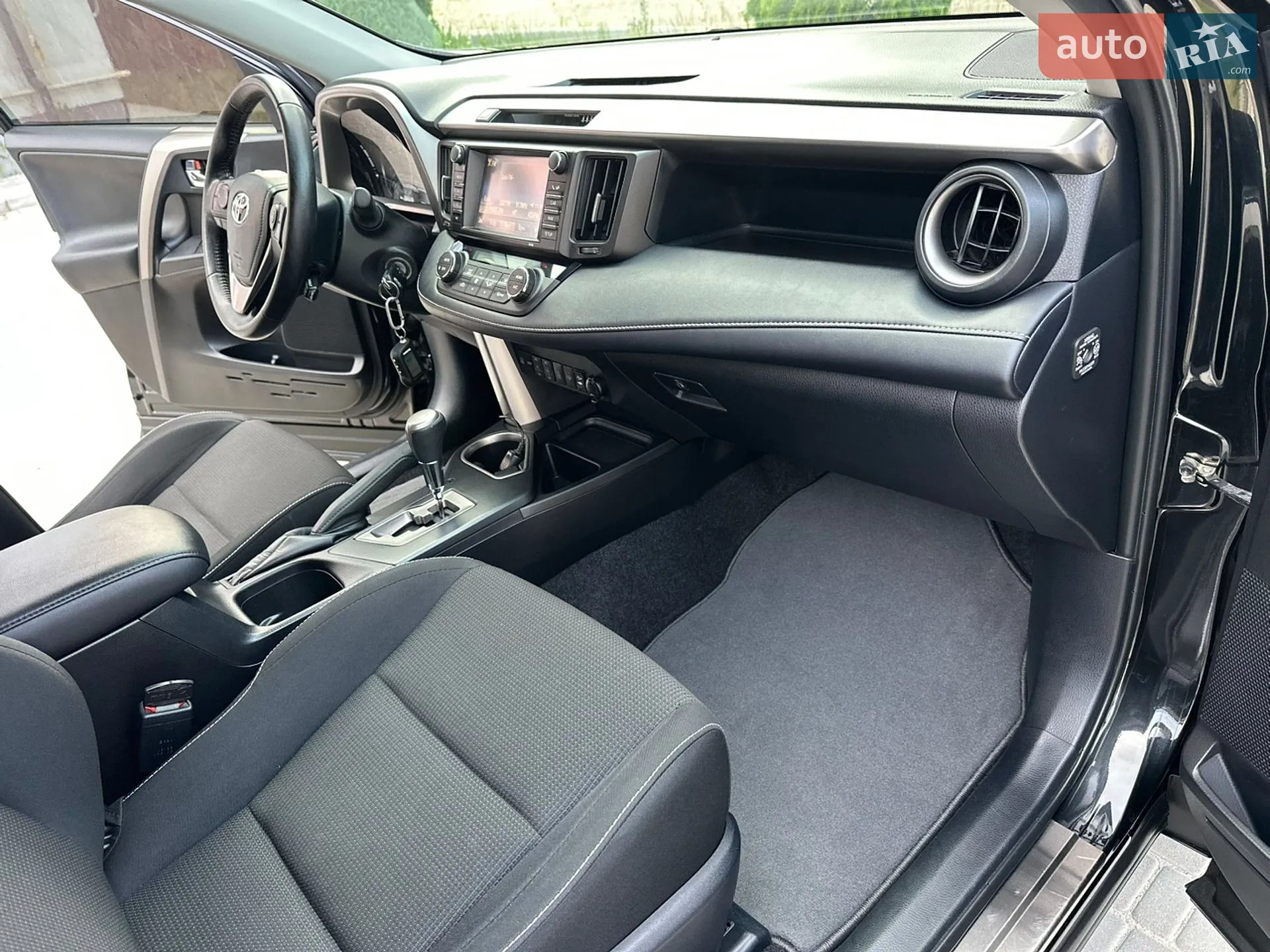 2017 Toyota RAV 4 - мініатюра 113