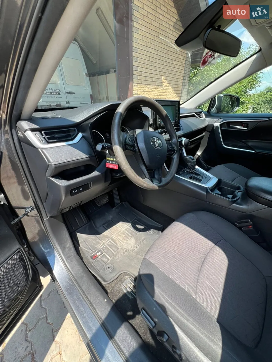 2019 Toyota RAV 4 - мініатюра 4