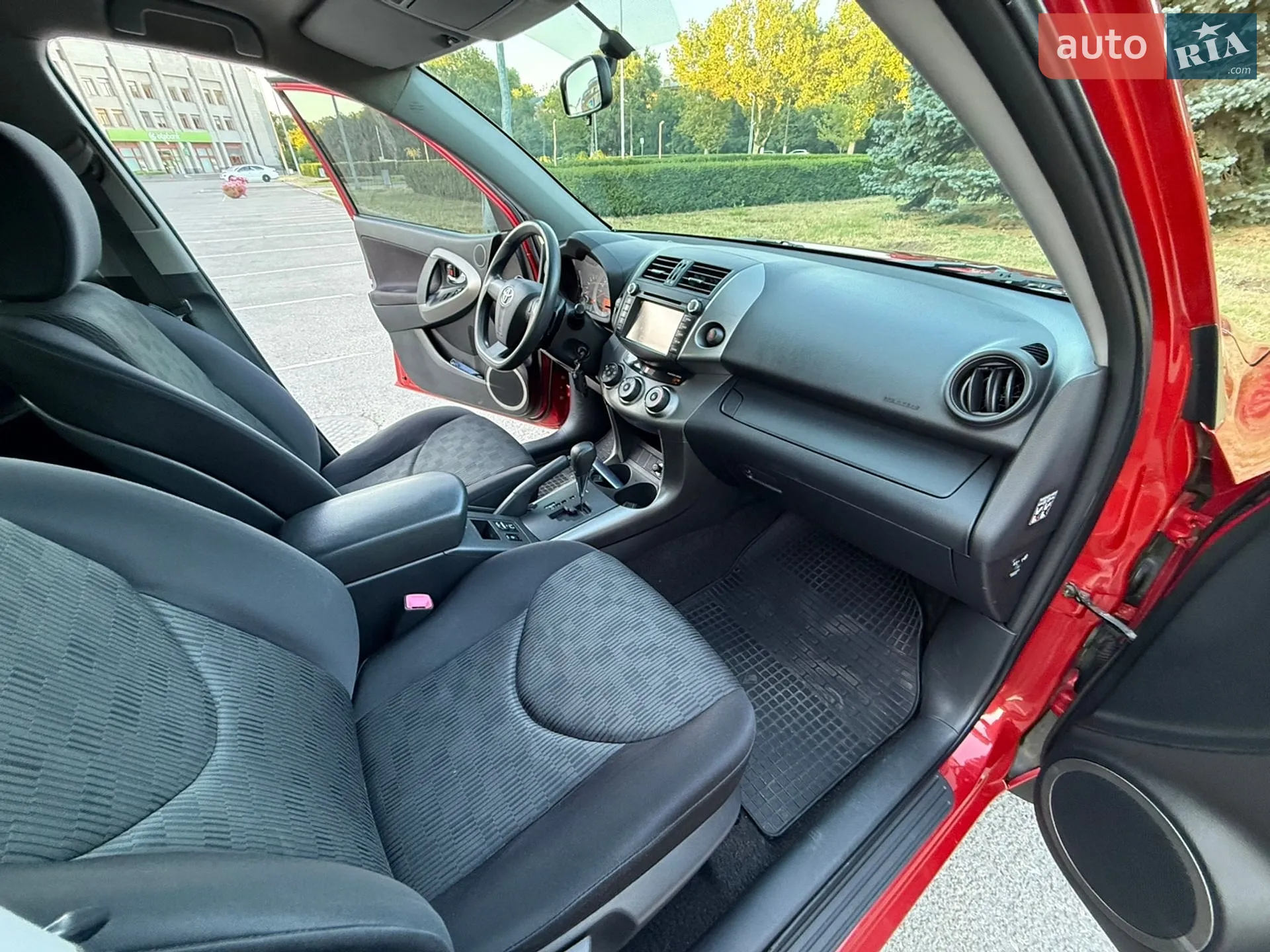 2012 Toyota RAV 4 - мініатюра 69