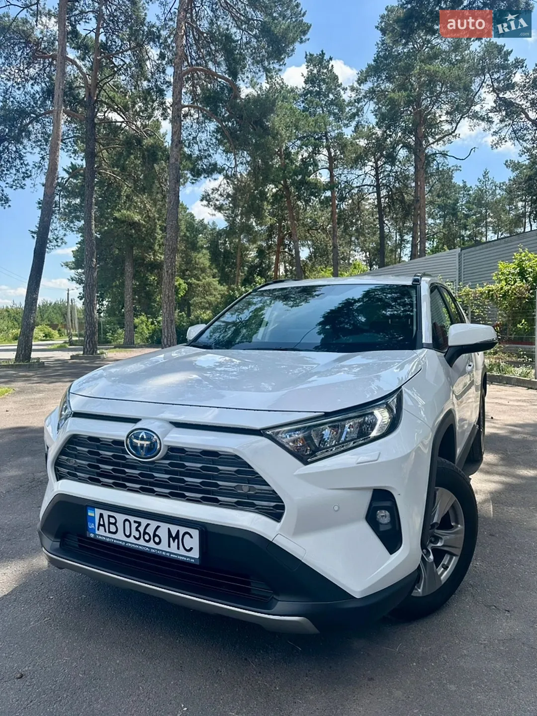 2025 Toyota RAV 4 - мініатюра 2