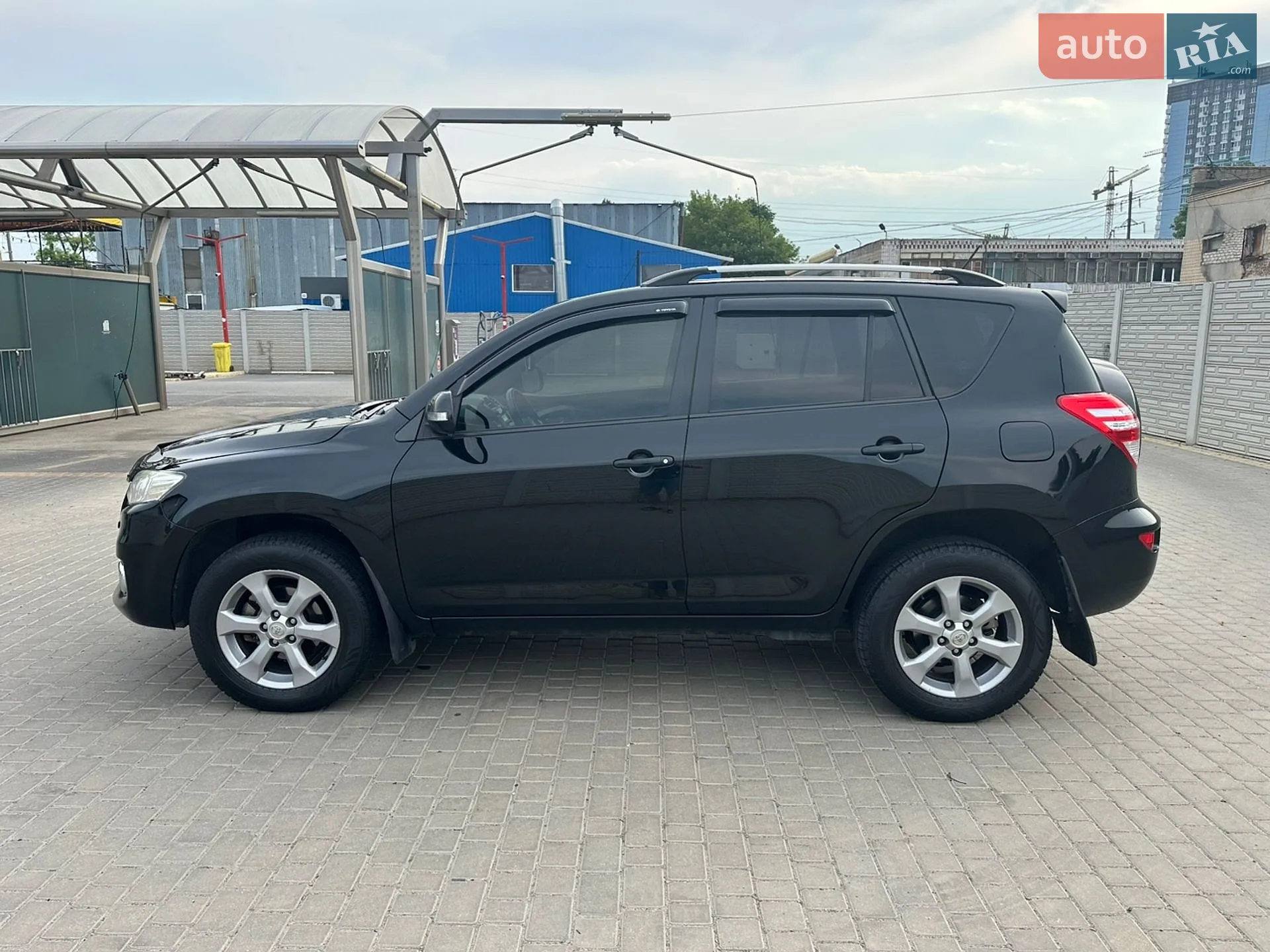 2011 Toyota RAV 4 - мініатюра 10