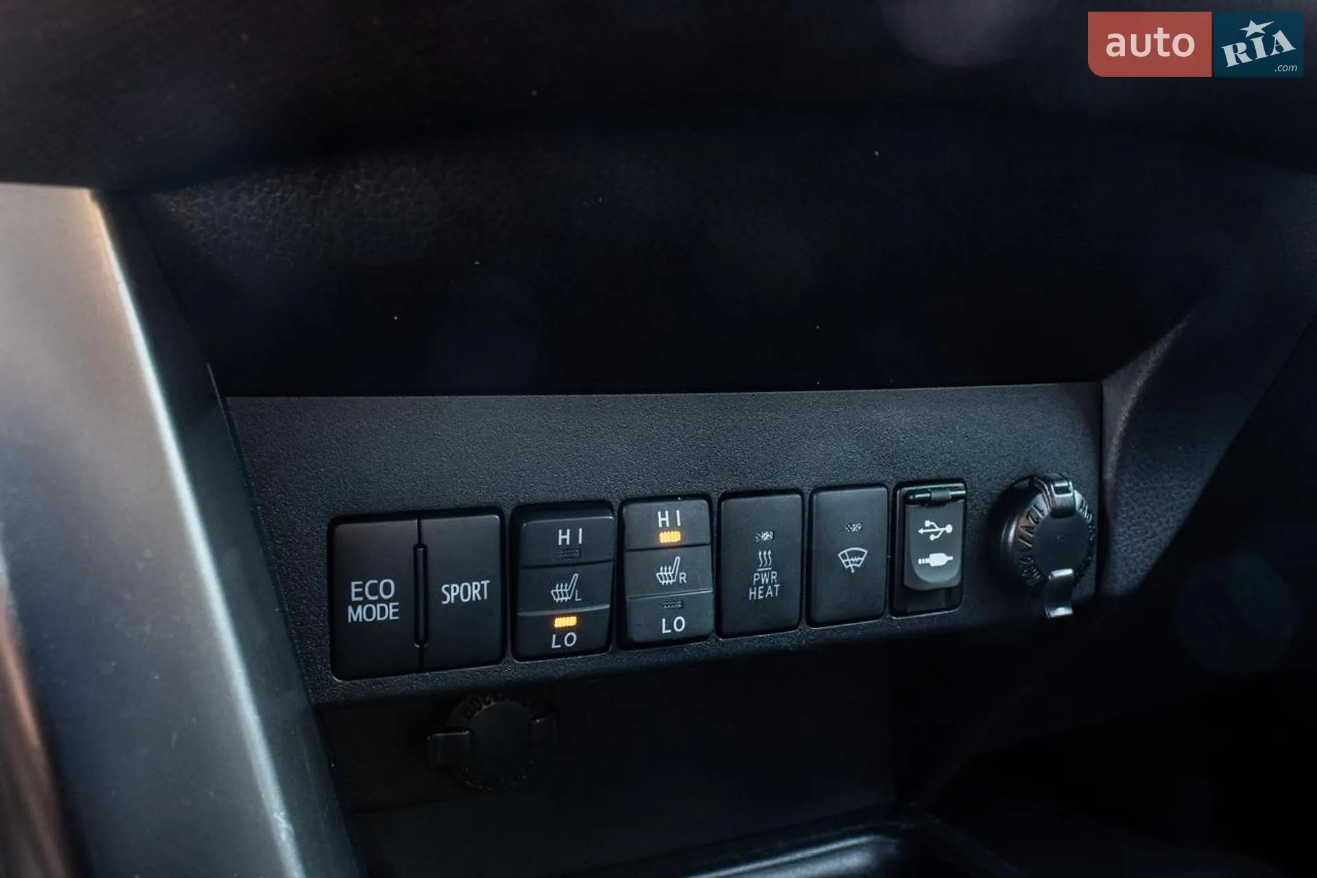 2014 Toyota RAV 4 - мініатюра 27