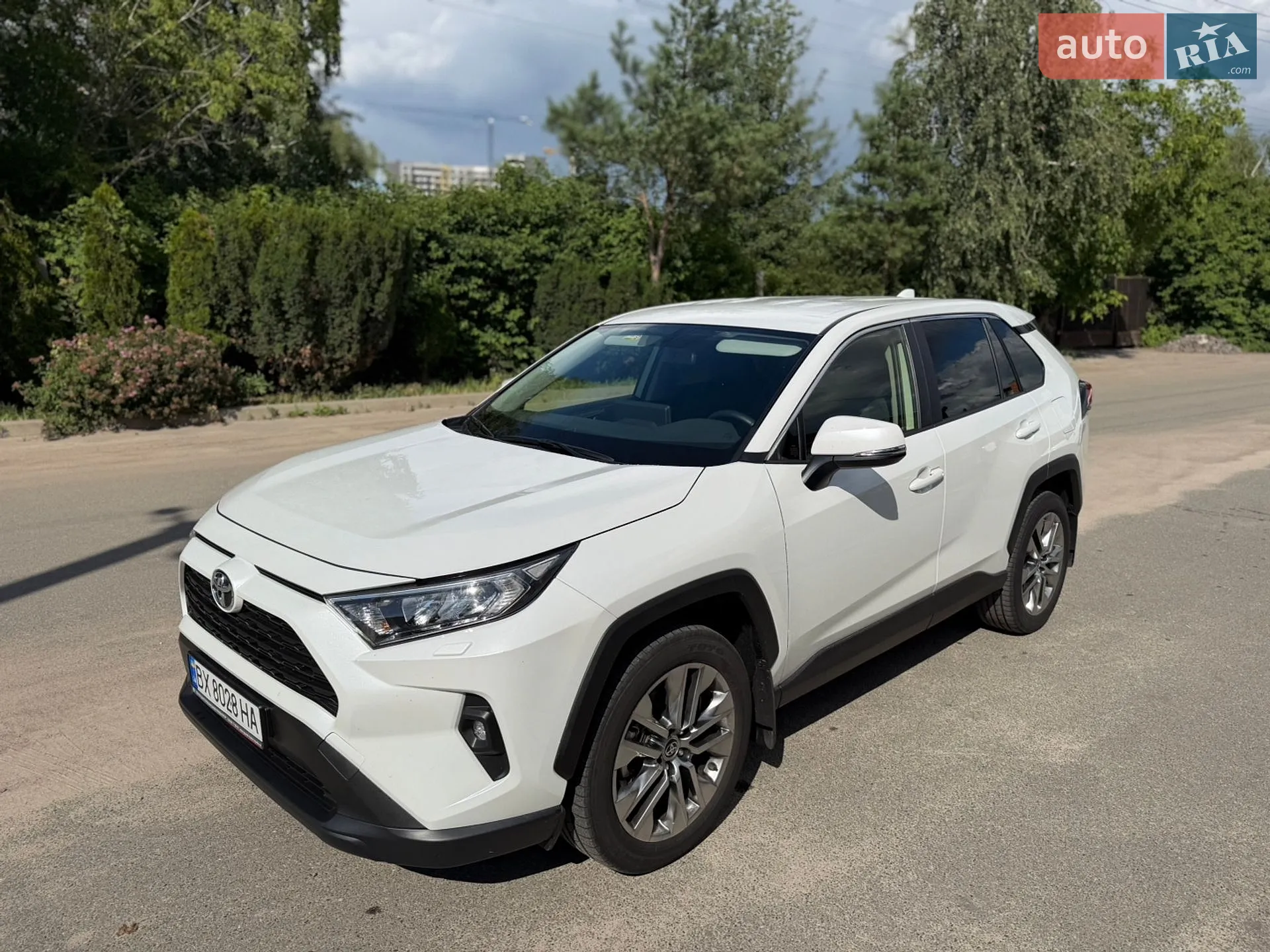 2023 Toyota RAV 4 - фото 1