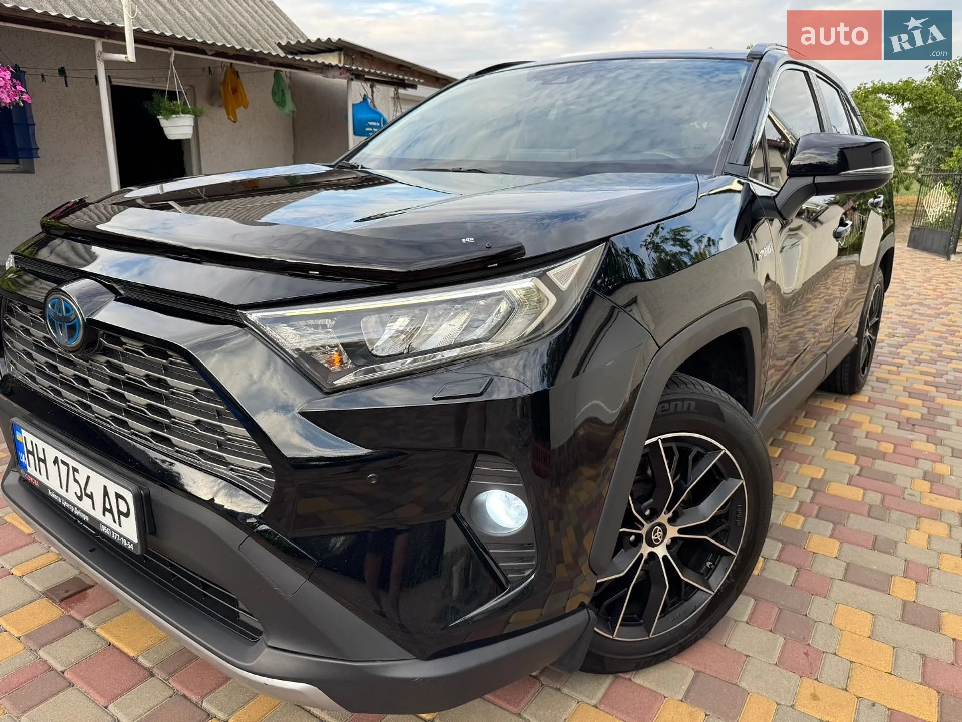 2019 Toyota RAV 4 - фото 1