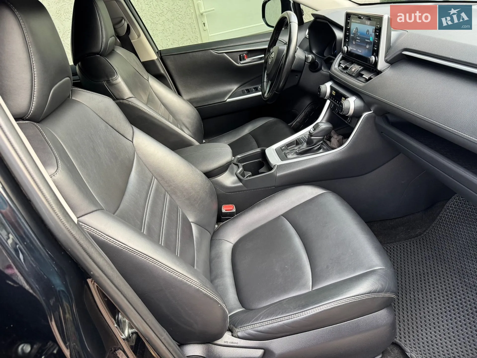 2019 Toyota RAV 4 - мініатюра 24