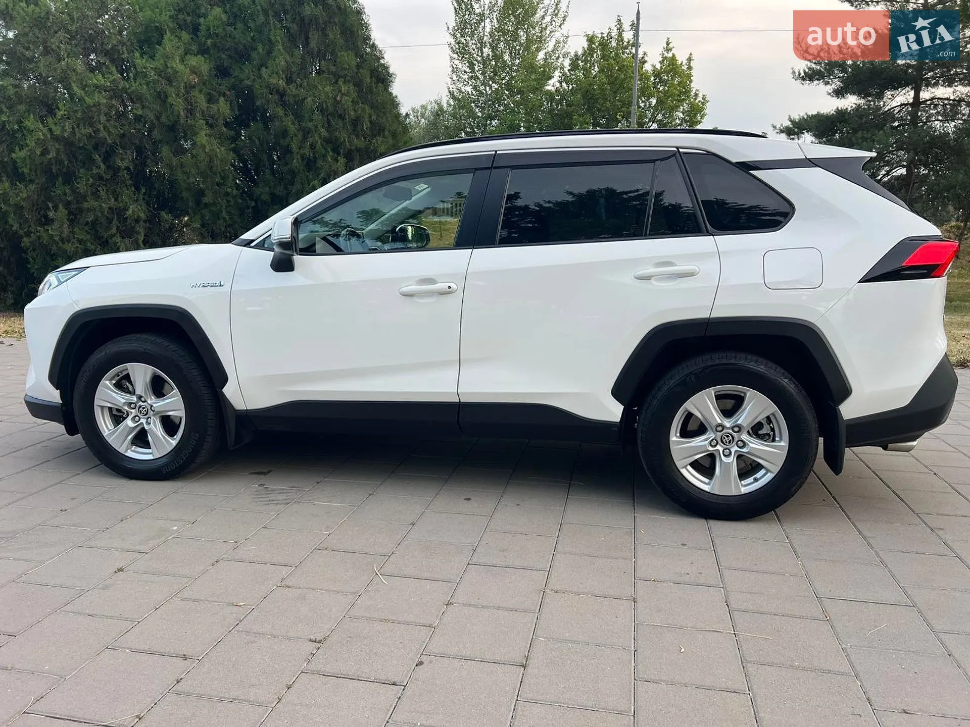 2020 Toyota RAV 4 - мініатюра 32