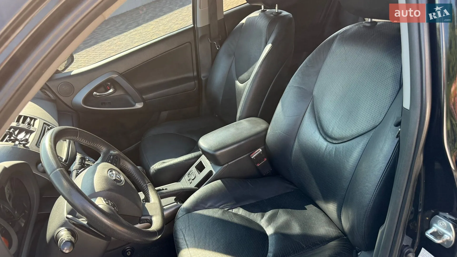 2012 Toyota RAV 4 - мініатюра 16