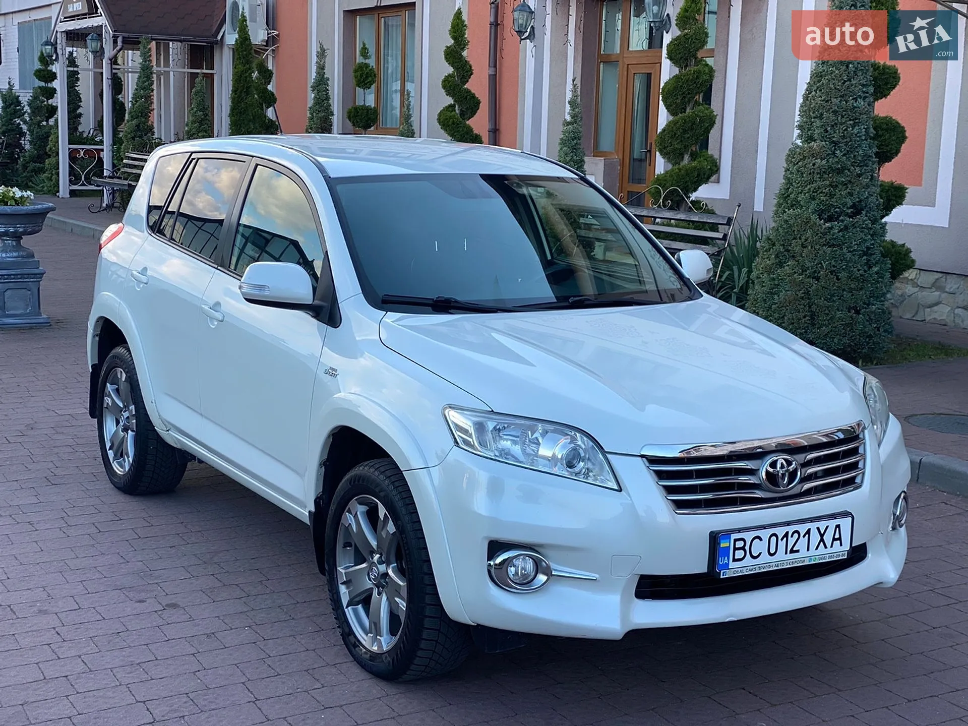 2011 Toyota RAV 4 - мініатюра 17