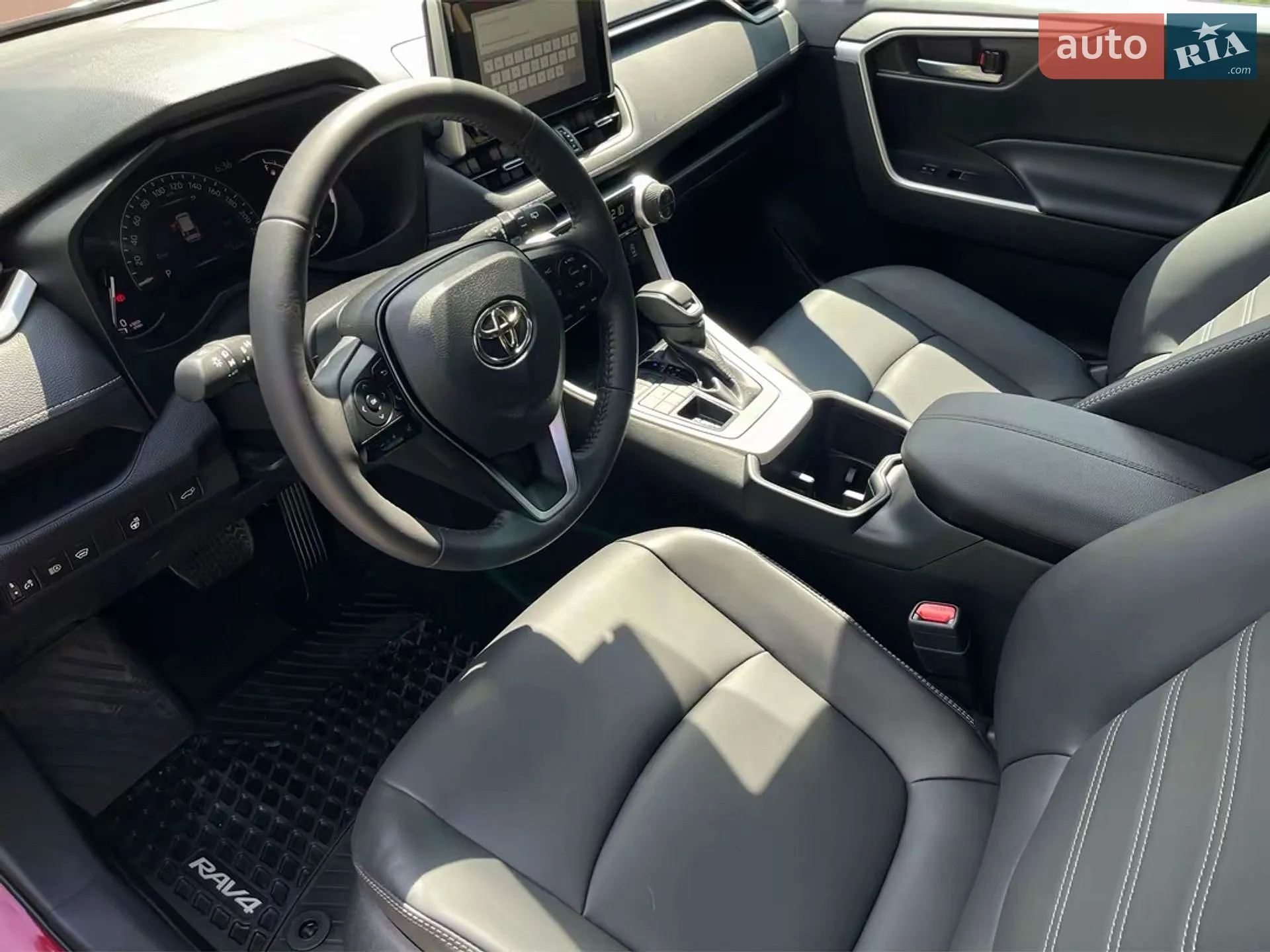 2025 Toyota RAV 4 - мініатюра 9