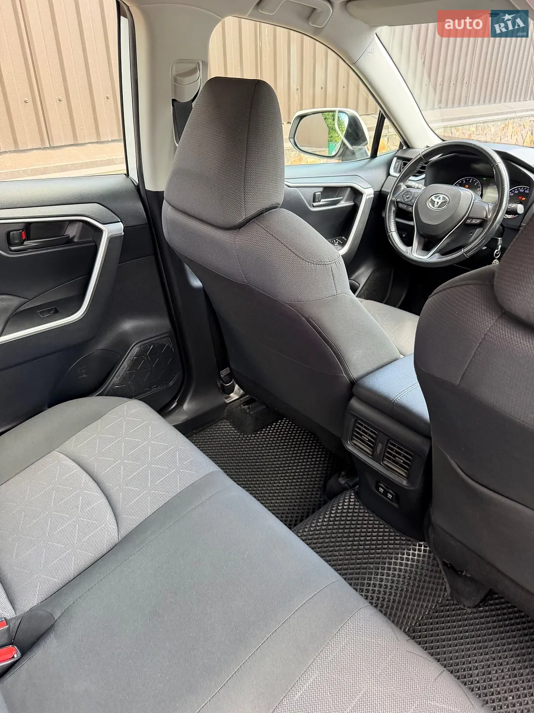 2019 Toyota RAV 4 - мініатюра 23