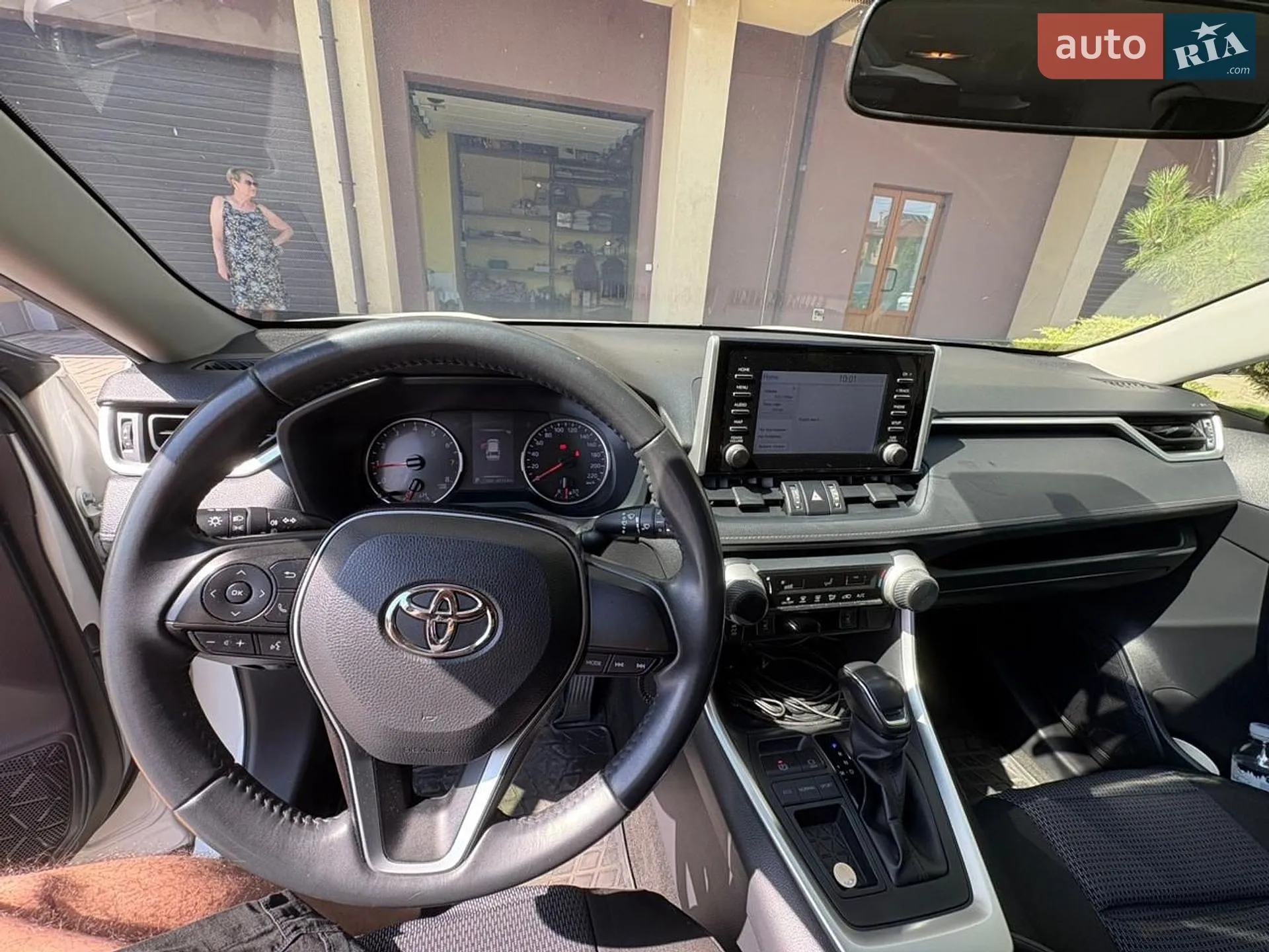 2019 Toyota RAV 4 - мініатюра 13
