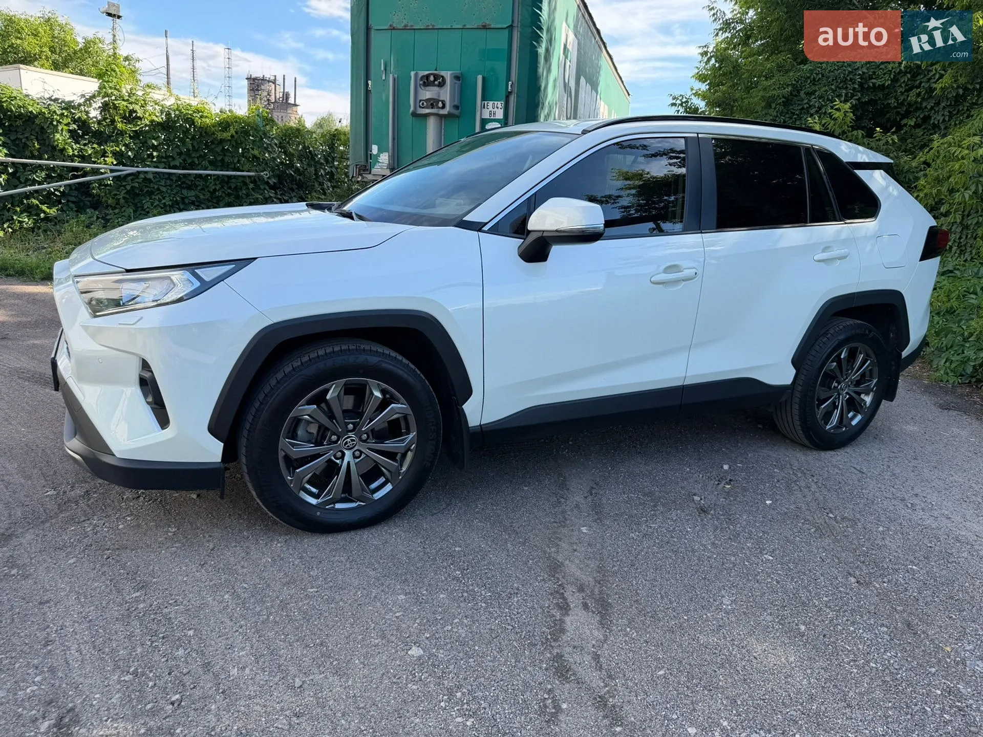 2022 Toyota RAV 4 - мініатюра 10