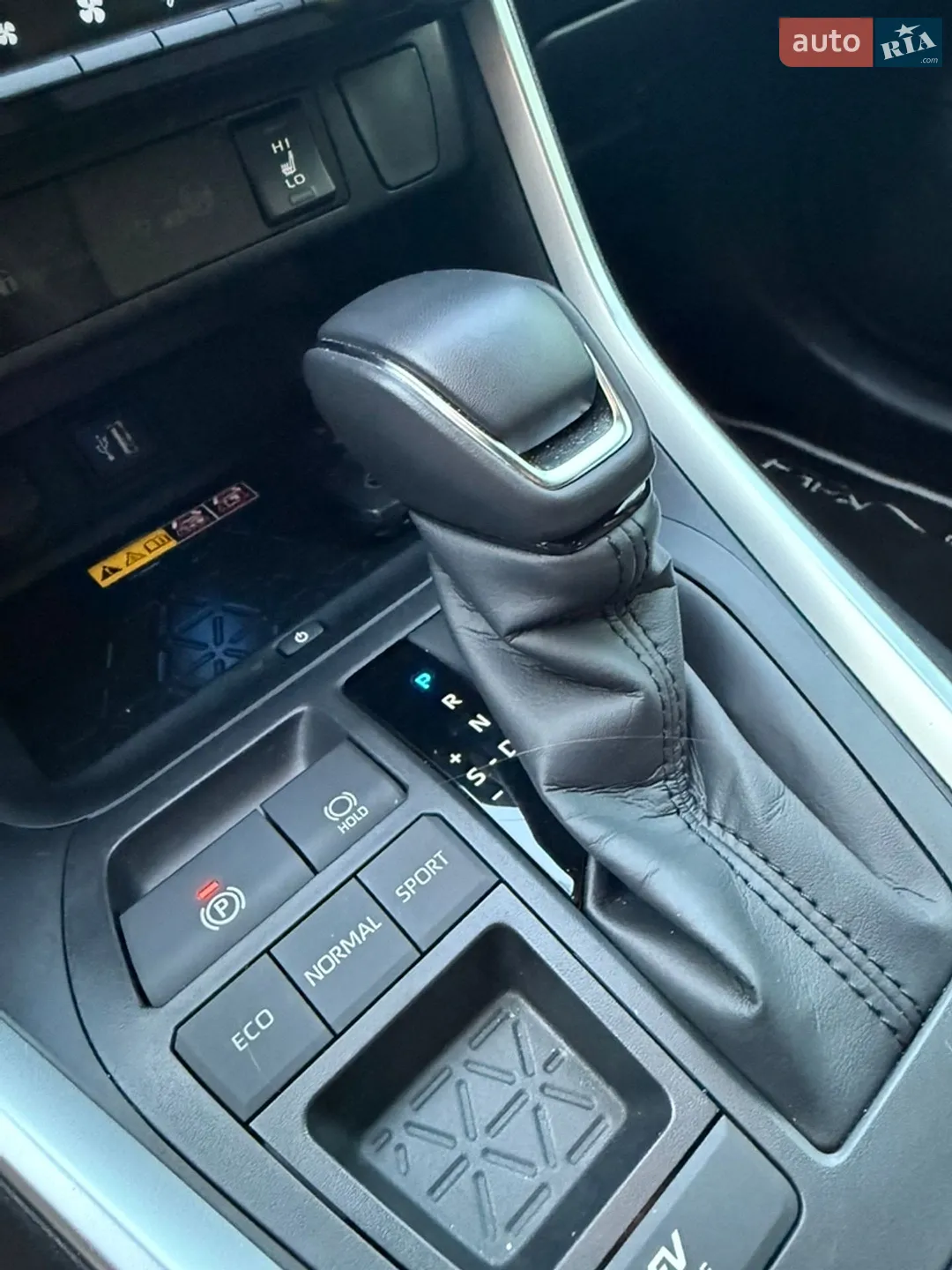 2025 Toyota RAV 4 - мініатюра 46