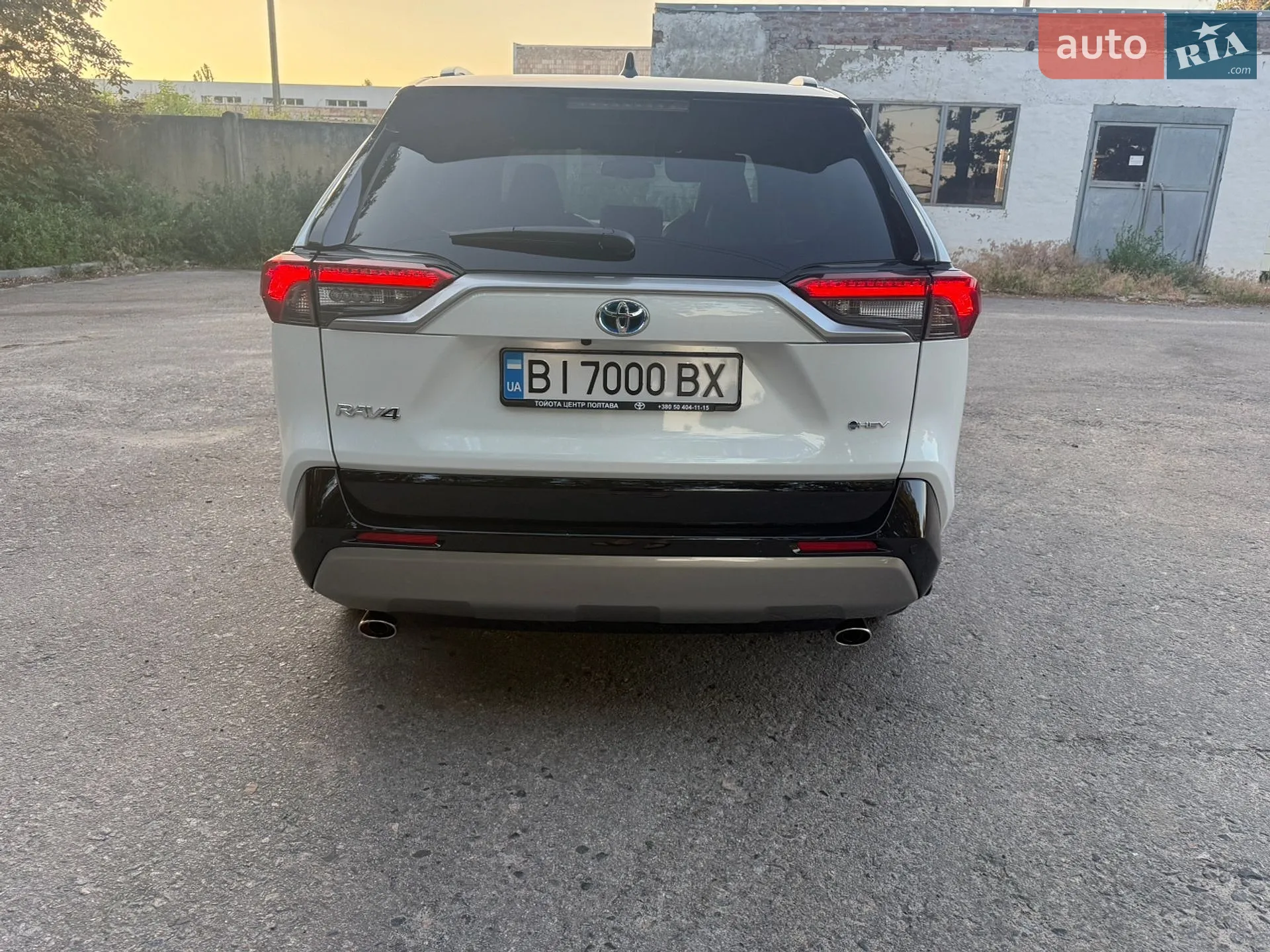 2025 Toyota RAV 4 - мініатюра 7