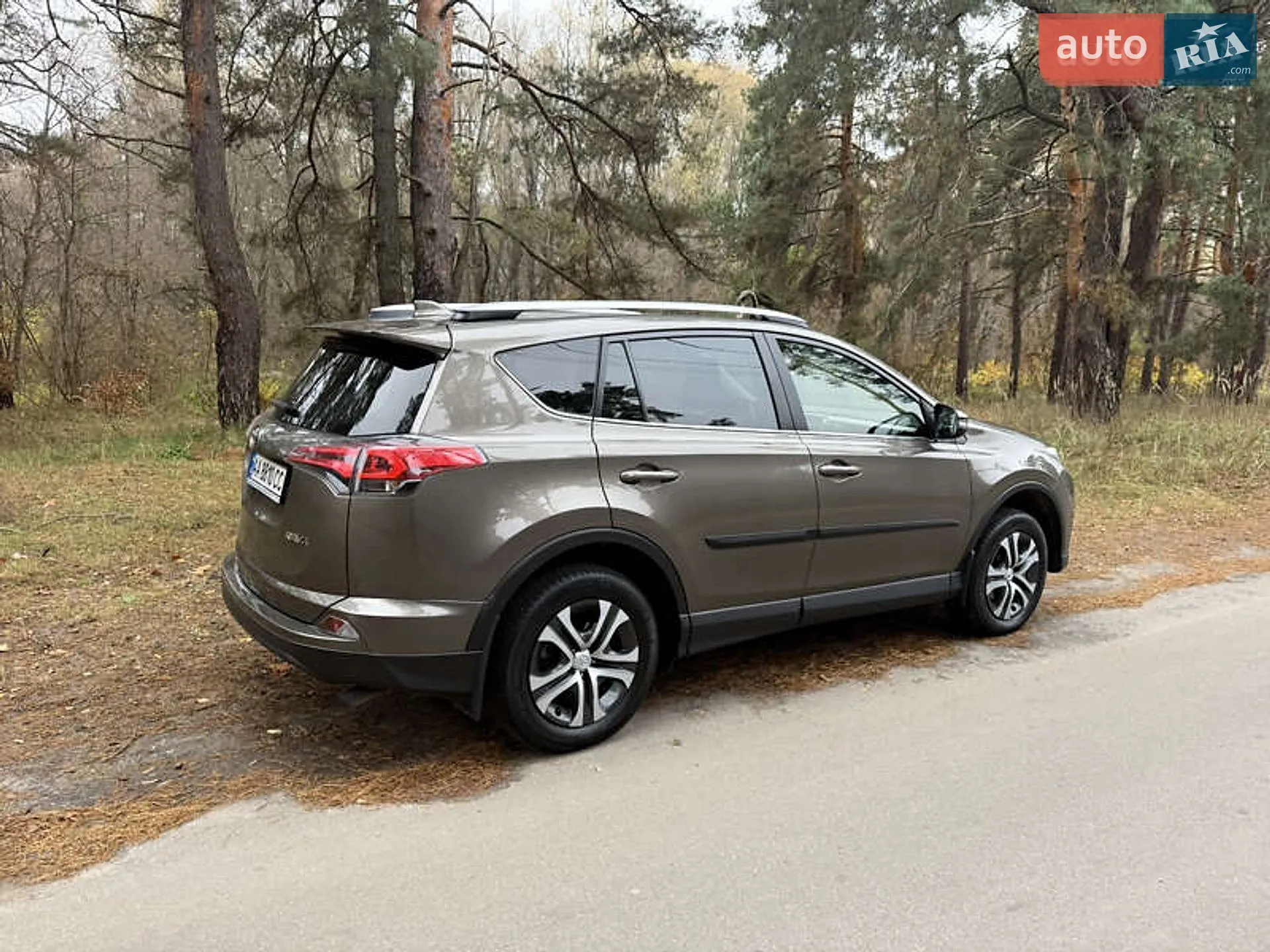 2018 Toyota RAV 4 - мініатюра 3