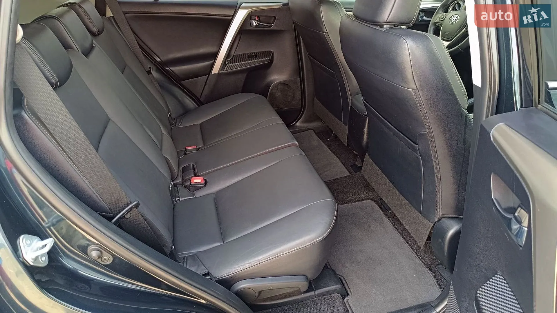 2015 Toyota RAV 4 - мініатюра 7