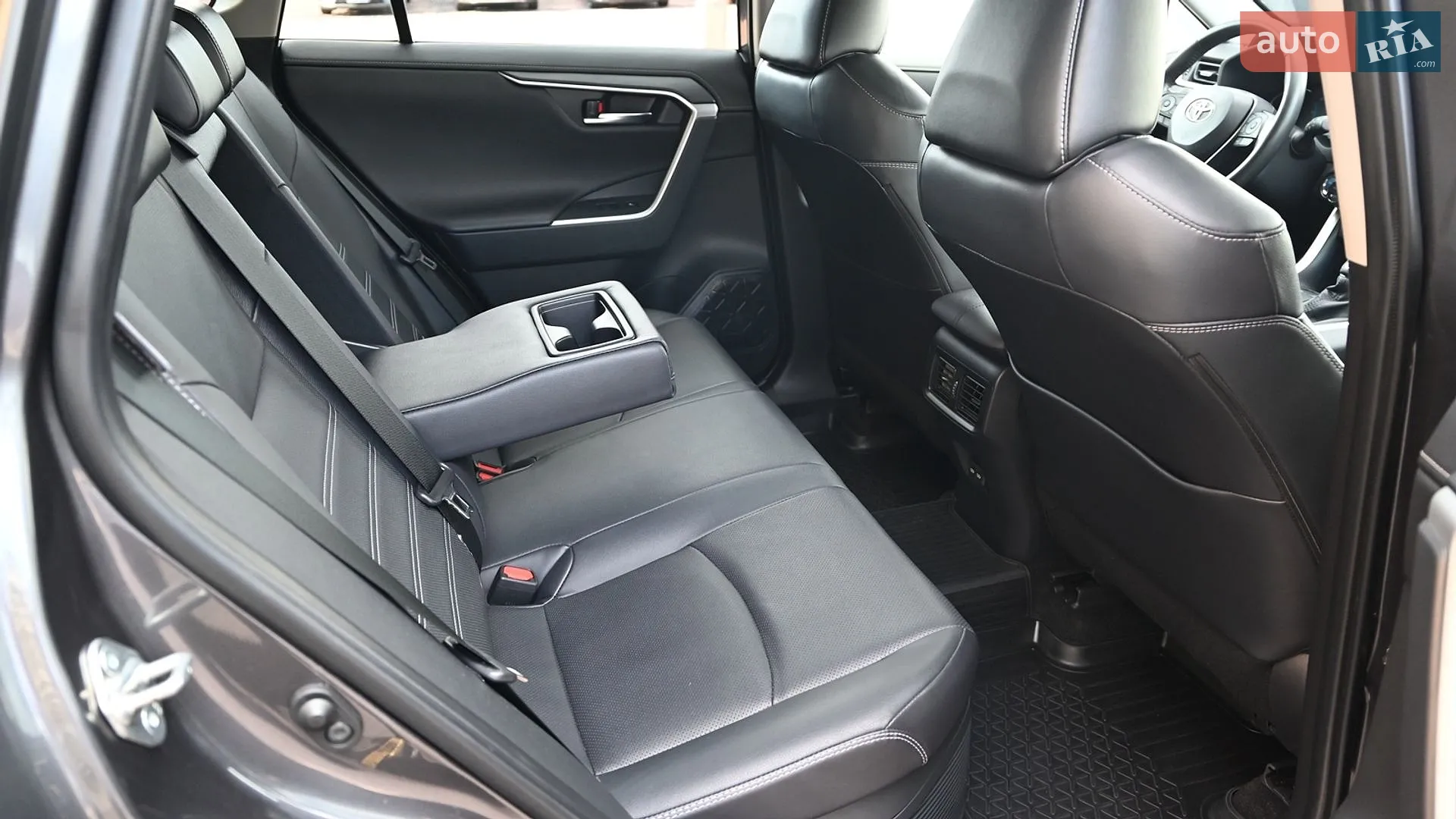 2022 Toyota RAV 4 - мініатюра 7