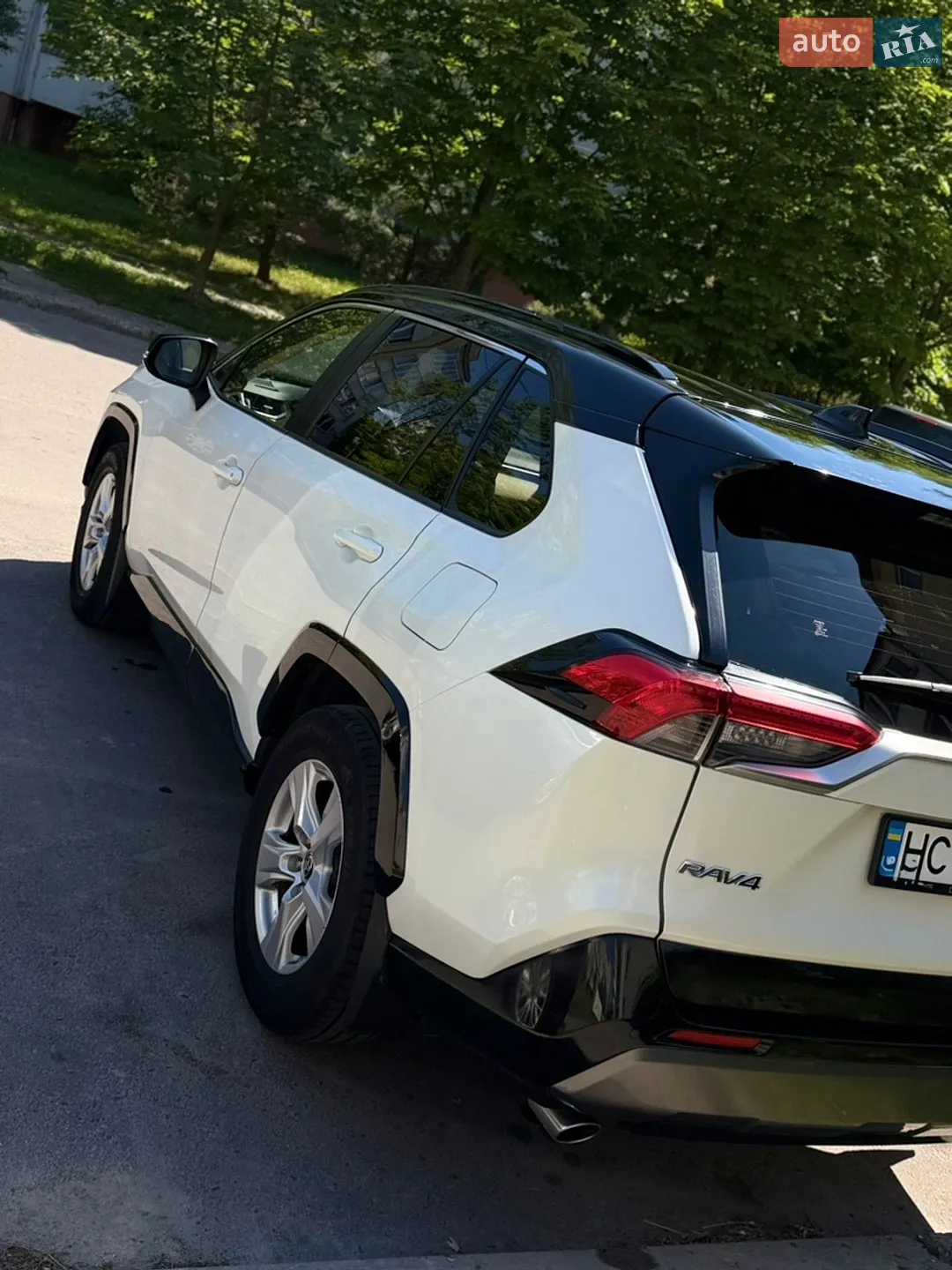 2020 Toyota RAV 4 - мініатюра 7