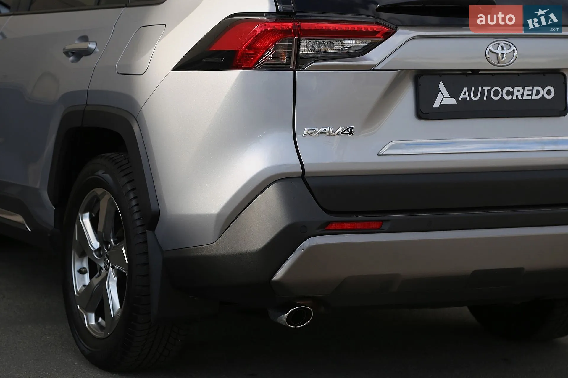 2019 Toyota RAV 4 - мініатюра 8