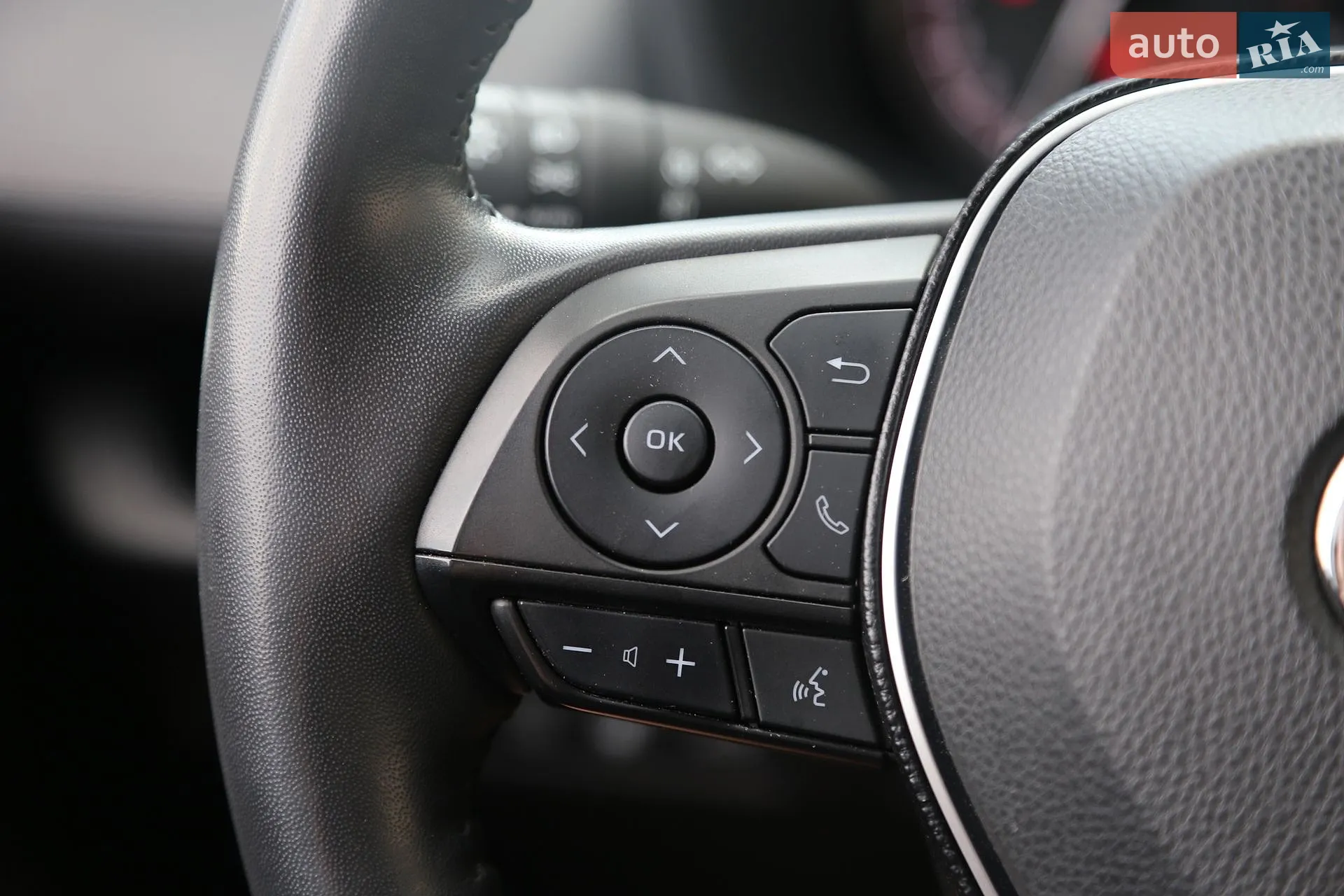 2019 Toyota RAV 4 - мініатюра 24