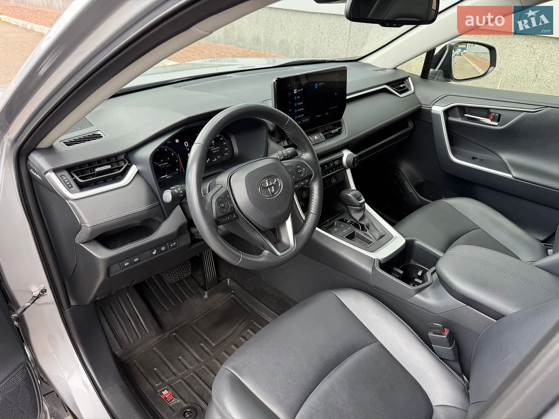 2023 Toyota RAV 4 - мініатюра 28
