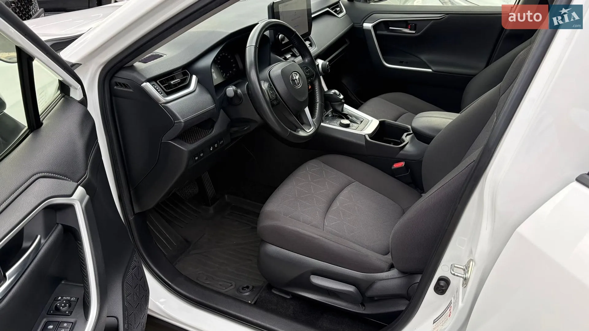 2023 Toyota RAV 4 - мініатюра 12