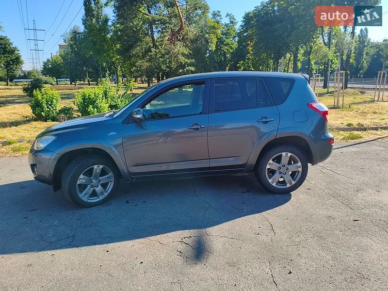 Toyota RAV4 2009