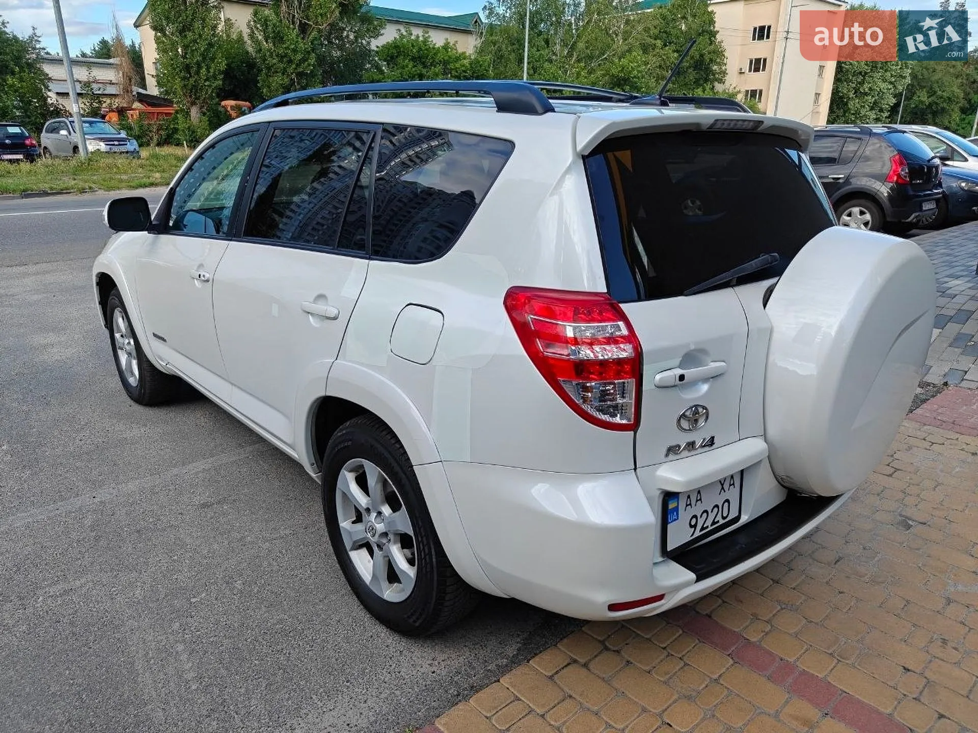 2011 Toyota RAV 4 - мініатюра 13