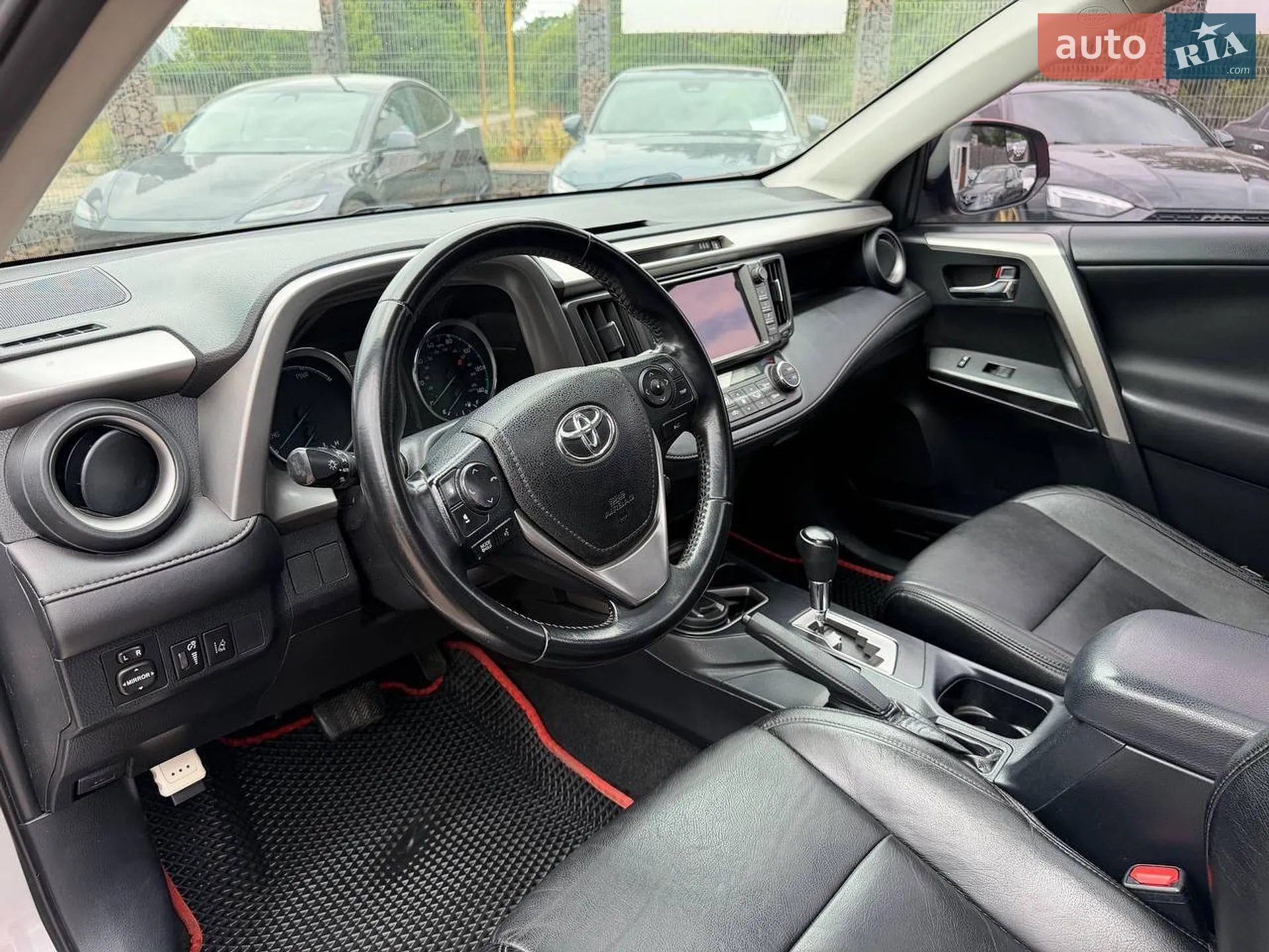 2017 Toyota RAV 4 - мініатюра 15