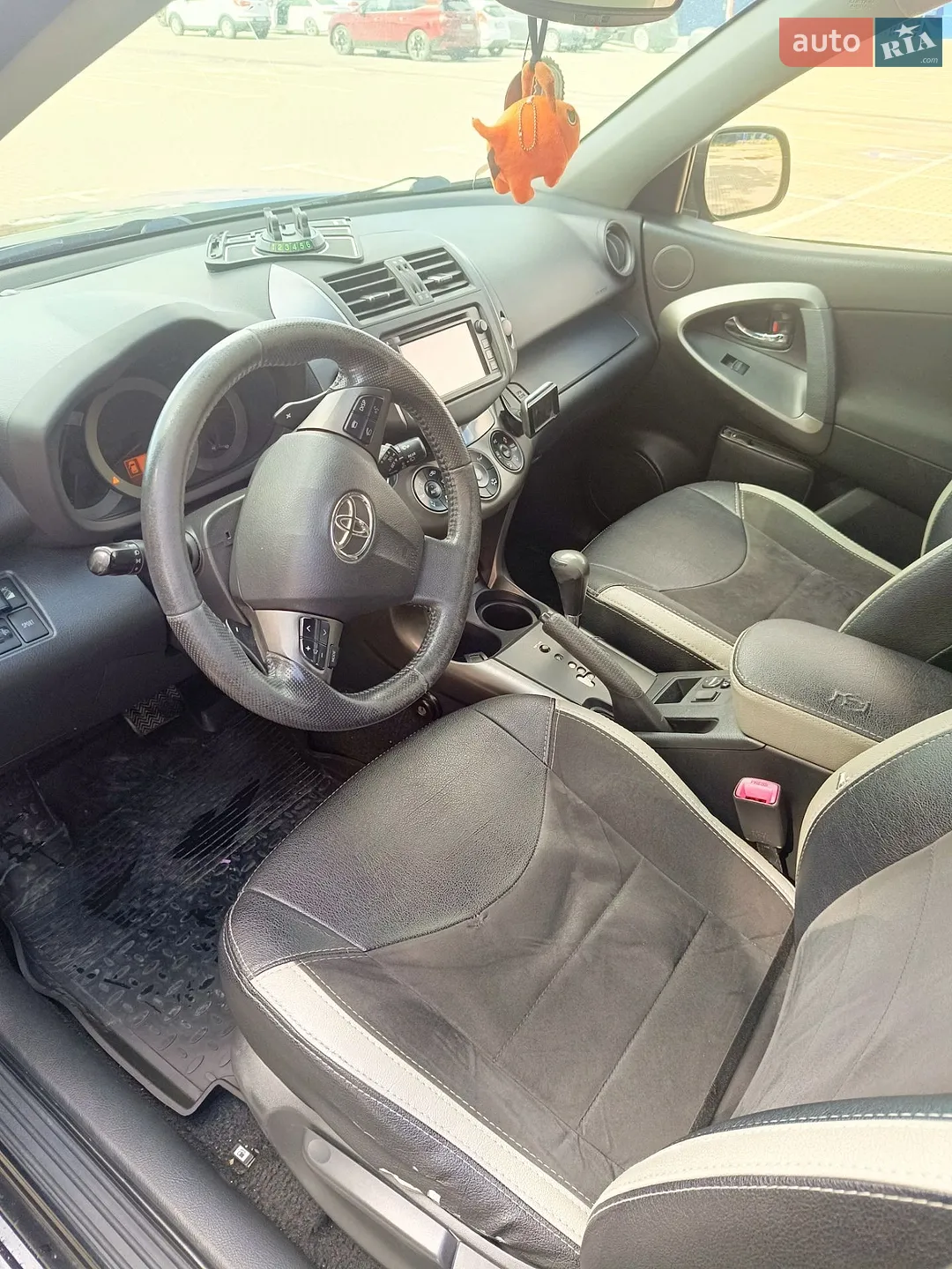 2012 Toyota RAV 4 - фото 1