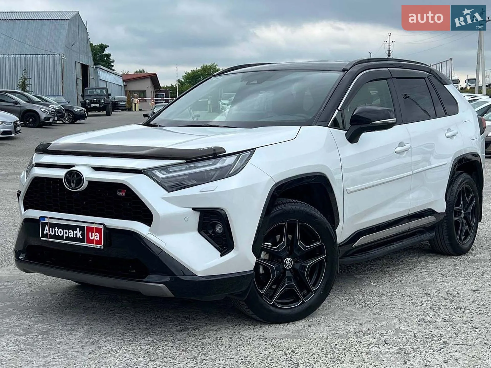 2024 Toyota RAV 4 - фото 1