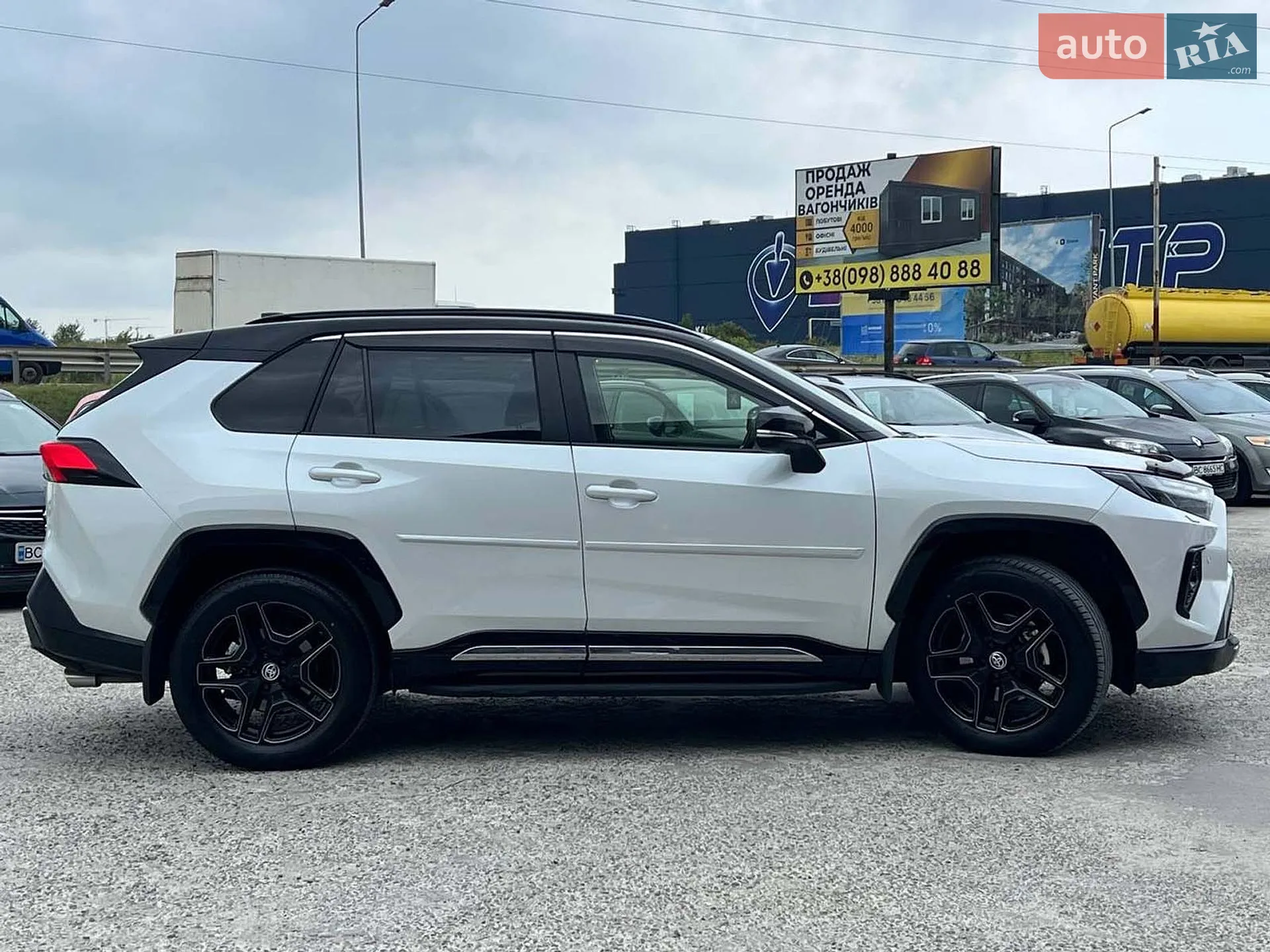 2024 Toyota RAV 4 - мініатюра 14