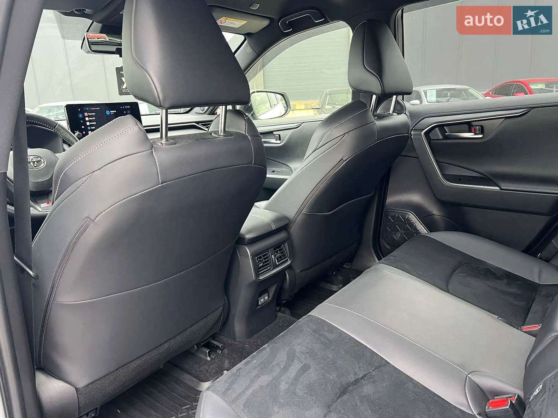 2024 Toyota RAV 4 - мініатюра 47