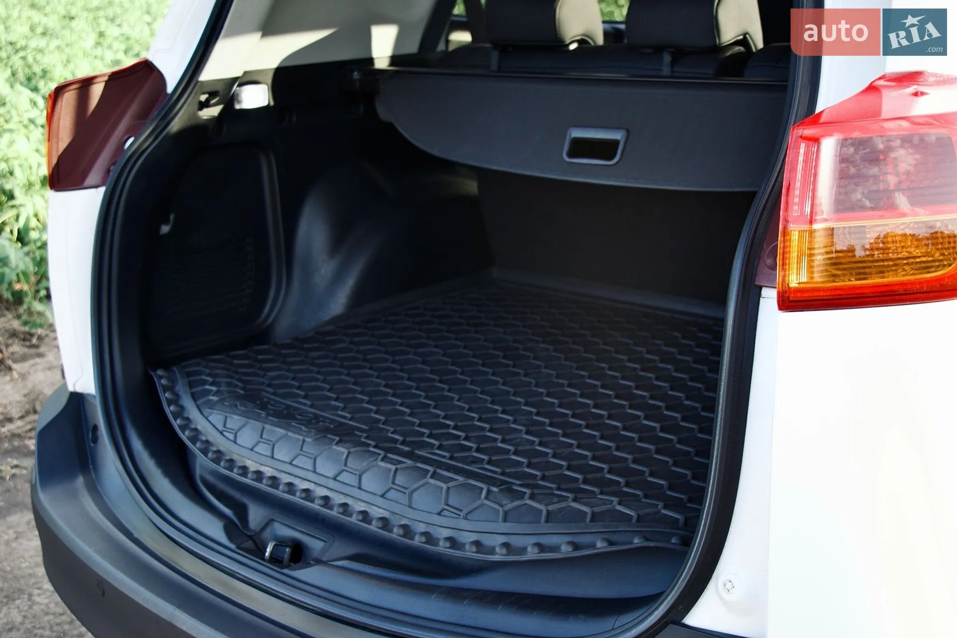 2013 Toyota RAV 4 - мініатюра 32