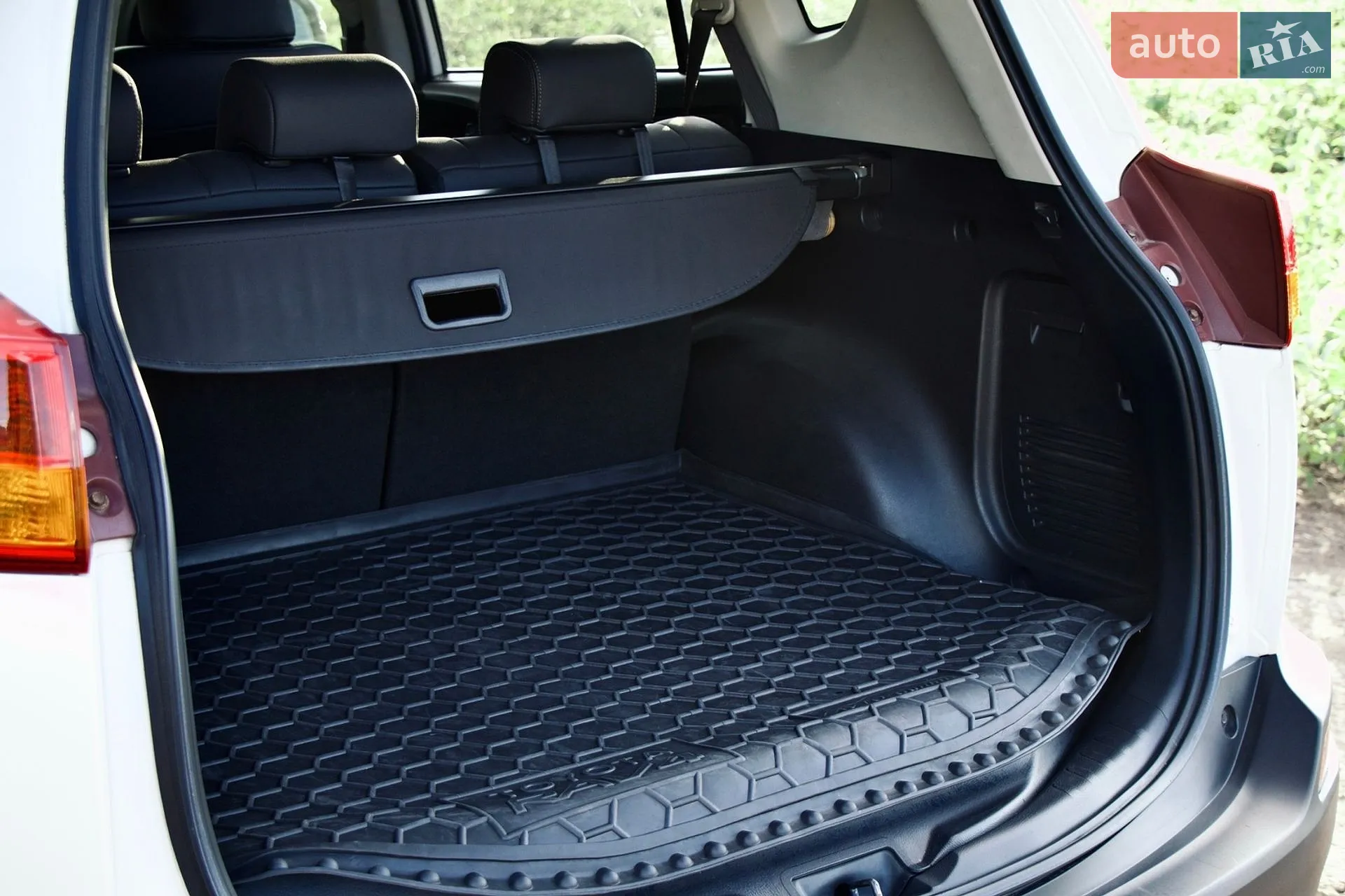 2013 Toyota RAV 4 - мініатюра 37